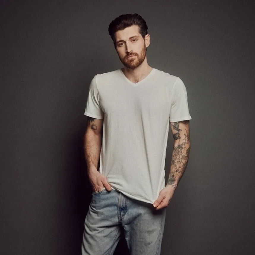 Men's Basic V-Neck sold by Obakki product image thumbnail 4