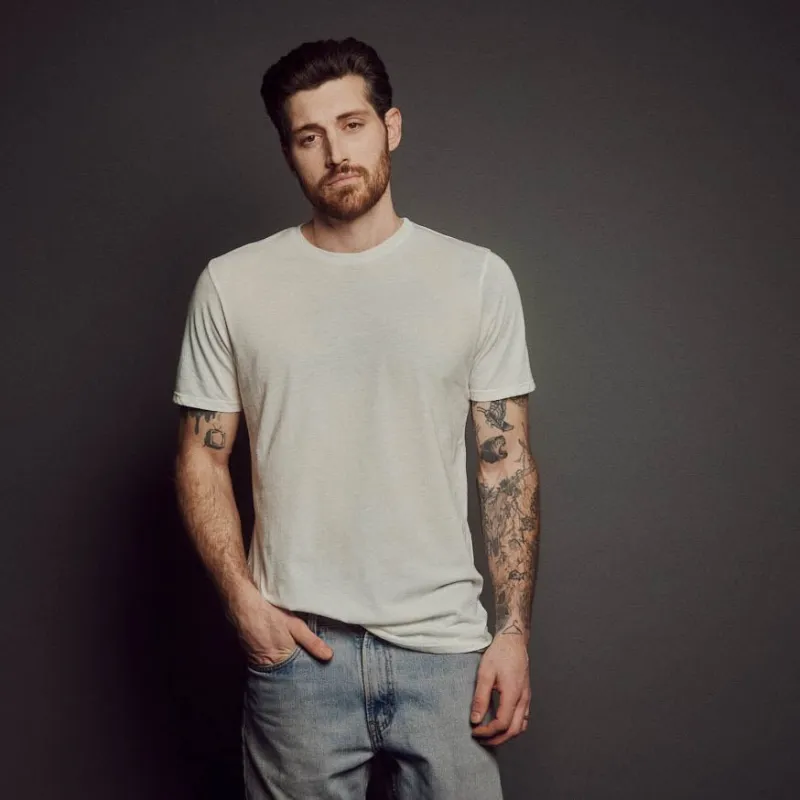 Men's Basic T-Shirt sold by Obakki