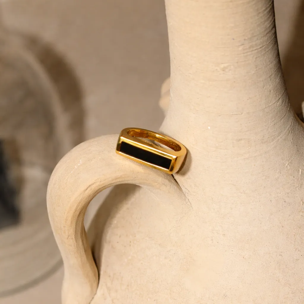 Level Horizon Ring sold by Obakki product image thumbnail 3