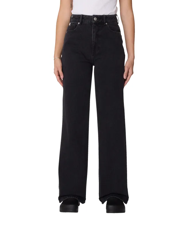 ERRAND II HIGHWAIST DENIM sold by Obey