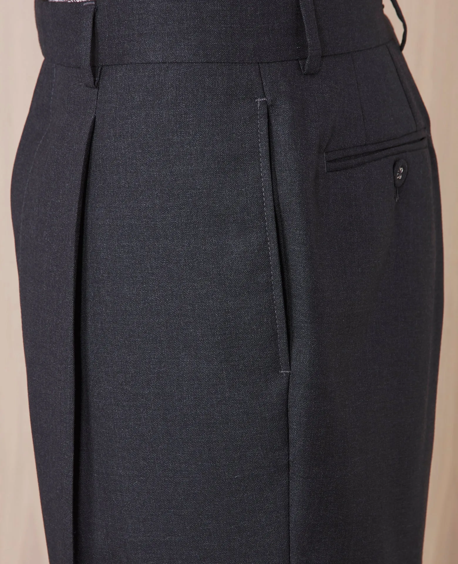 Pantalon hugo sold by Officine Generale product image thumbnail 5