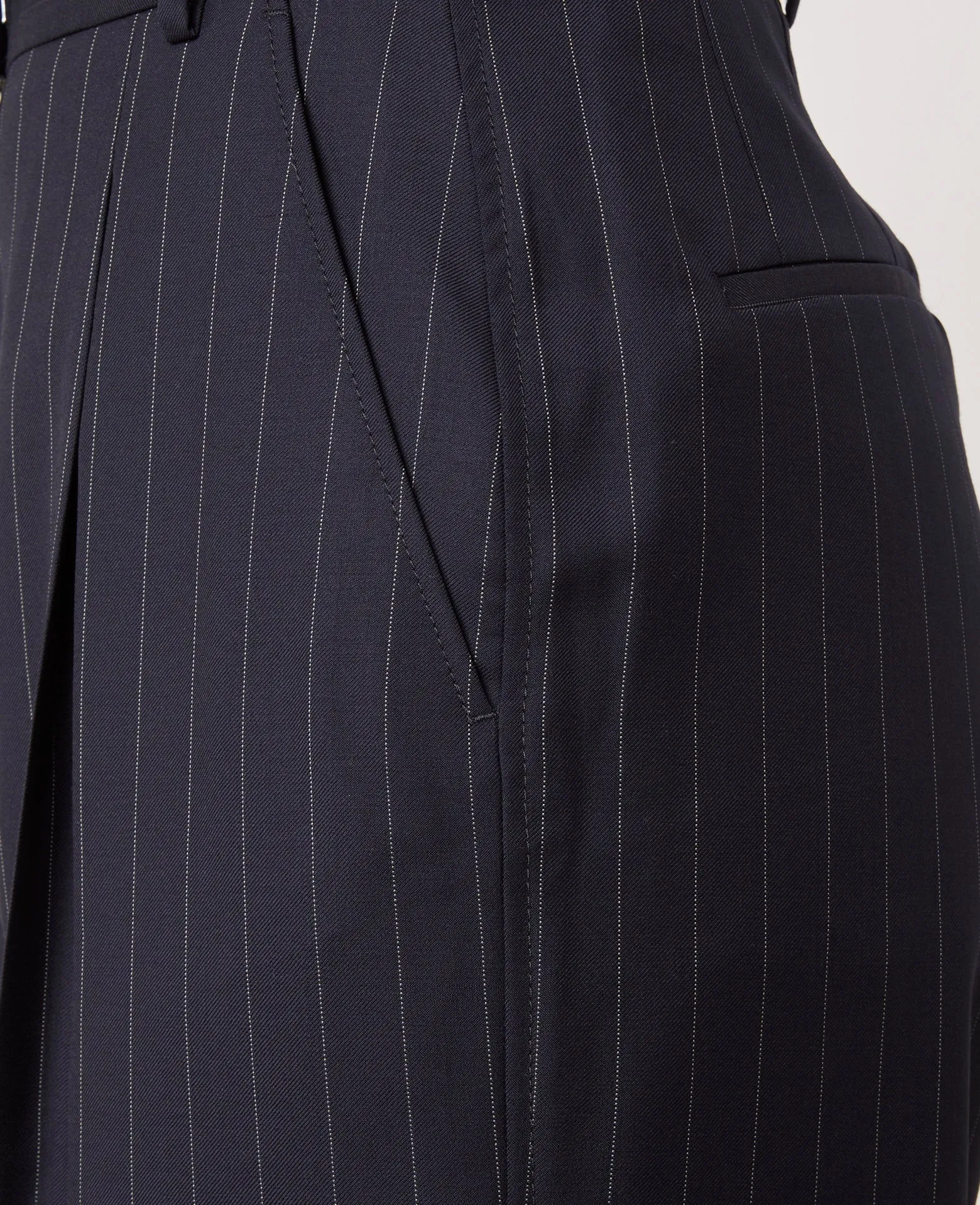 Pantalon new sophie sold by Officine Generale product image thumbnail 4