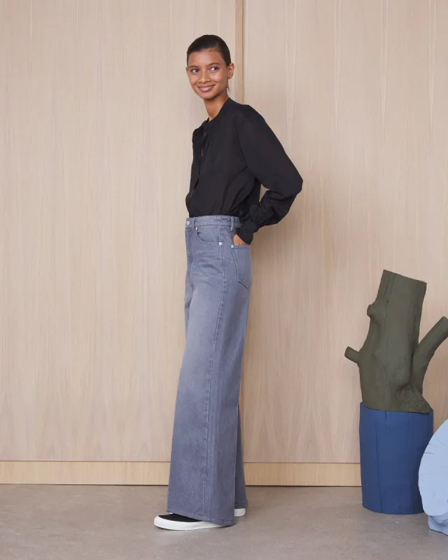 Jean romy sold by Officine Generale