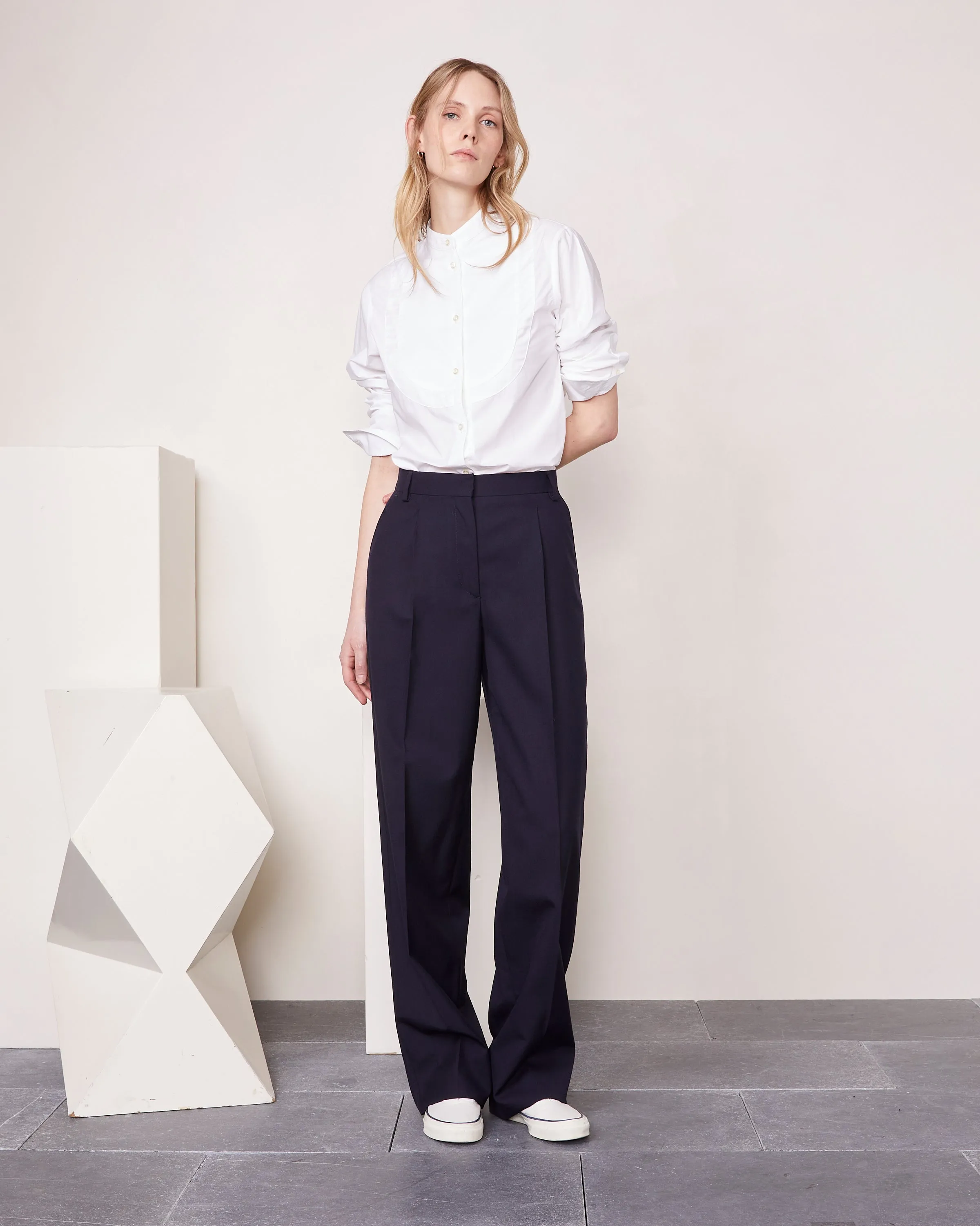Pantalon new sophie sold by Officine Generale
