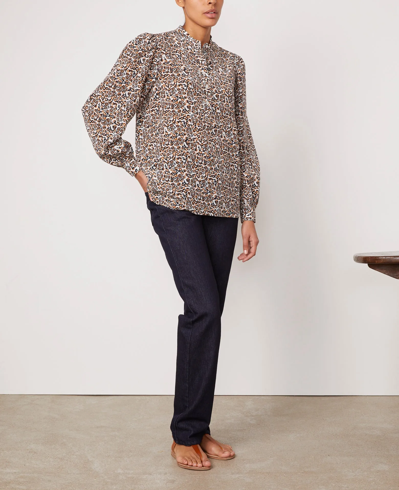 Chemise judie sold by Officine Generale