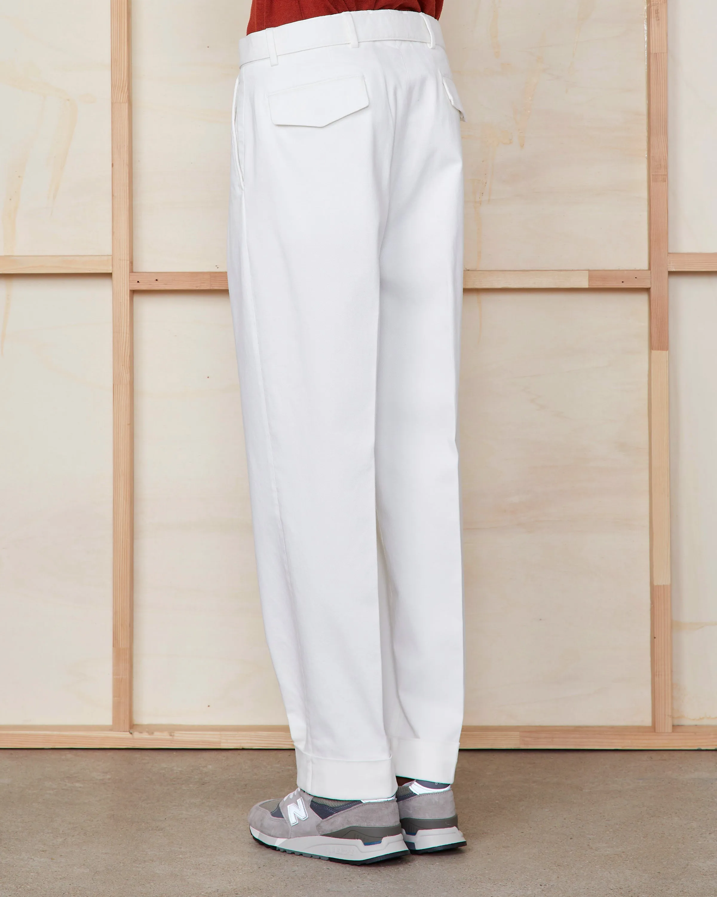 Chino hamza sold by Officine Generale product image thumbnail 4