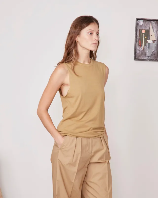 Débardeur sold by Officine Generale