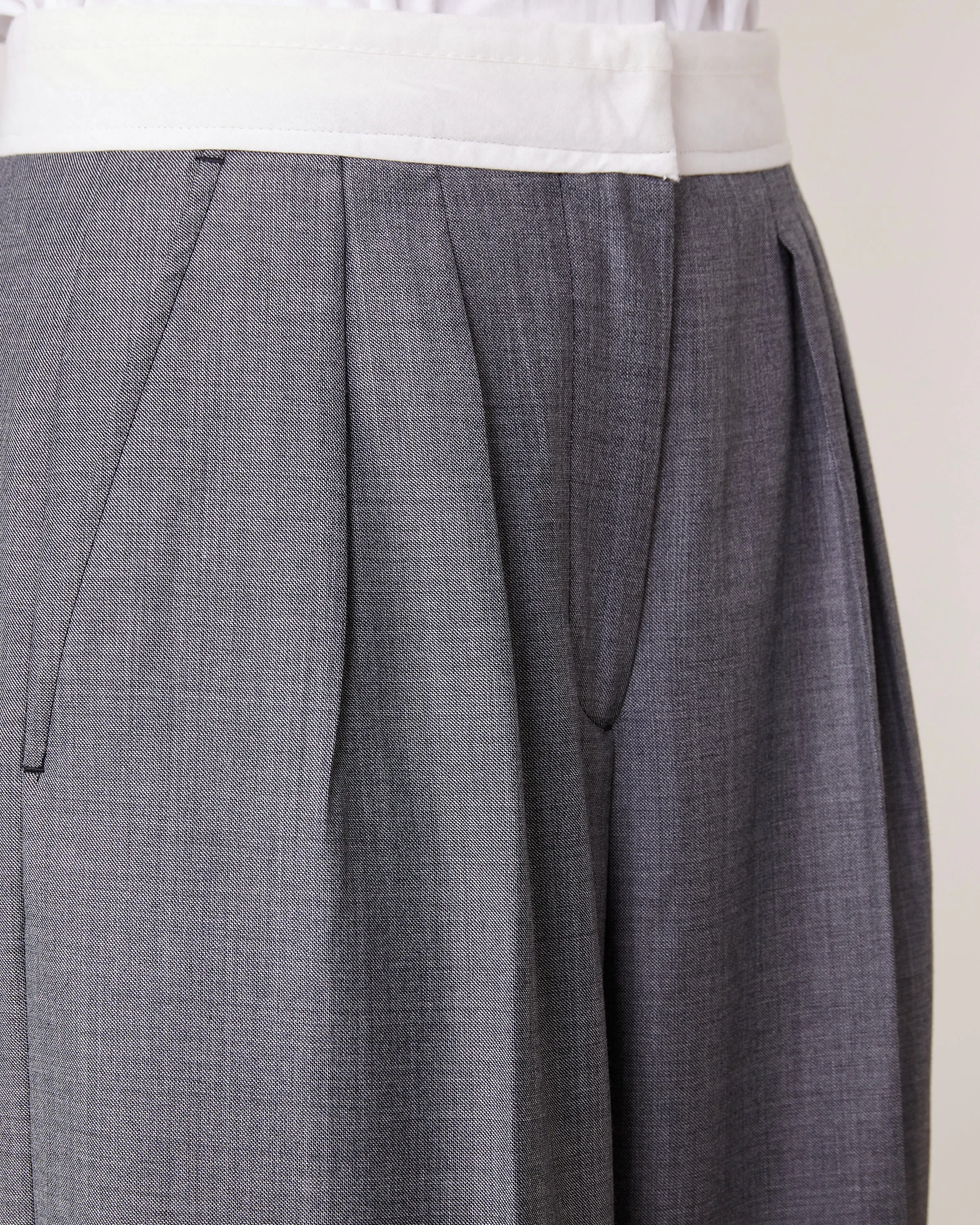 Pantalon elia sold by Officine Generale product image thumbnail 5