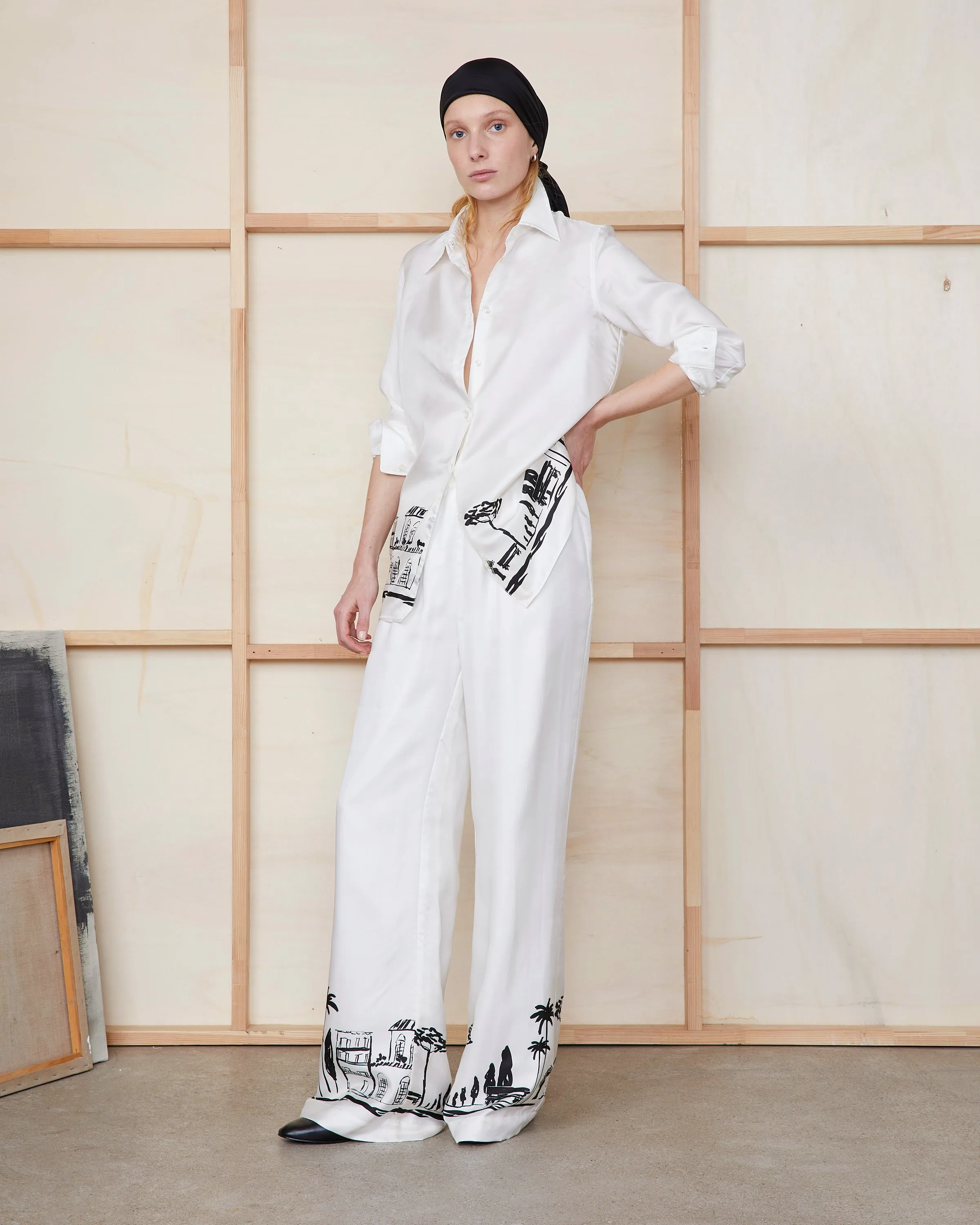 Pantalon gracella sold by Officine Generale