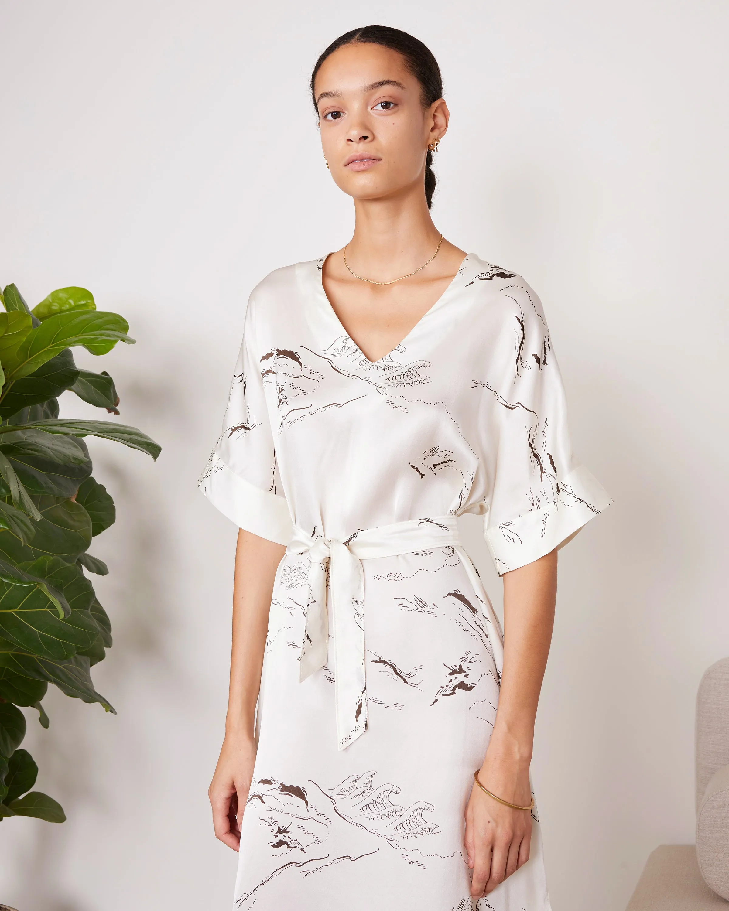 Robe kiara sold by Officine Generale product image thumbnail 5