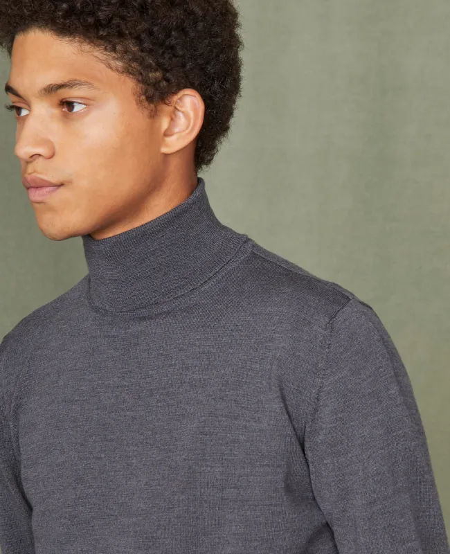 Pull col roulé sold by Officine Generale