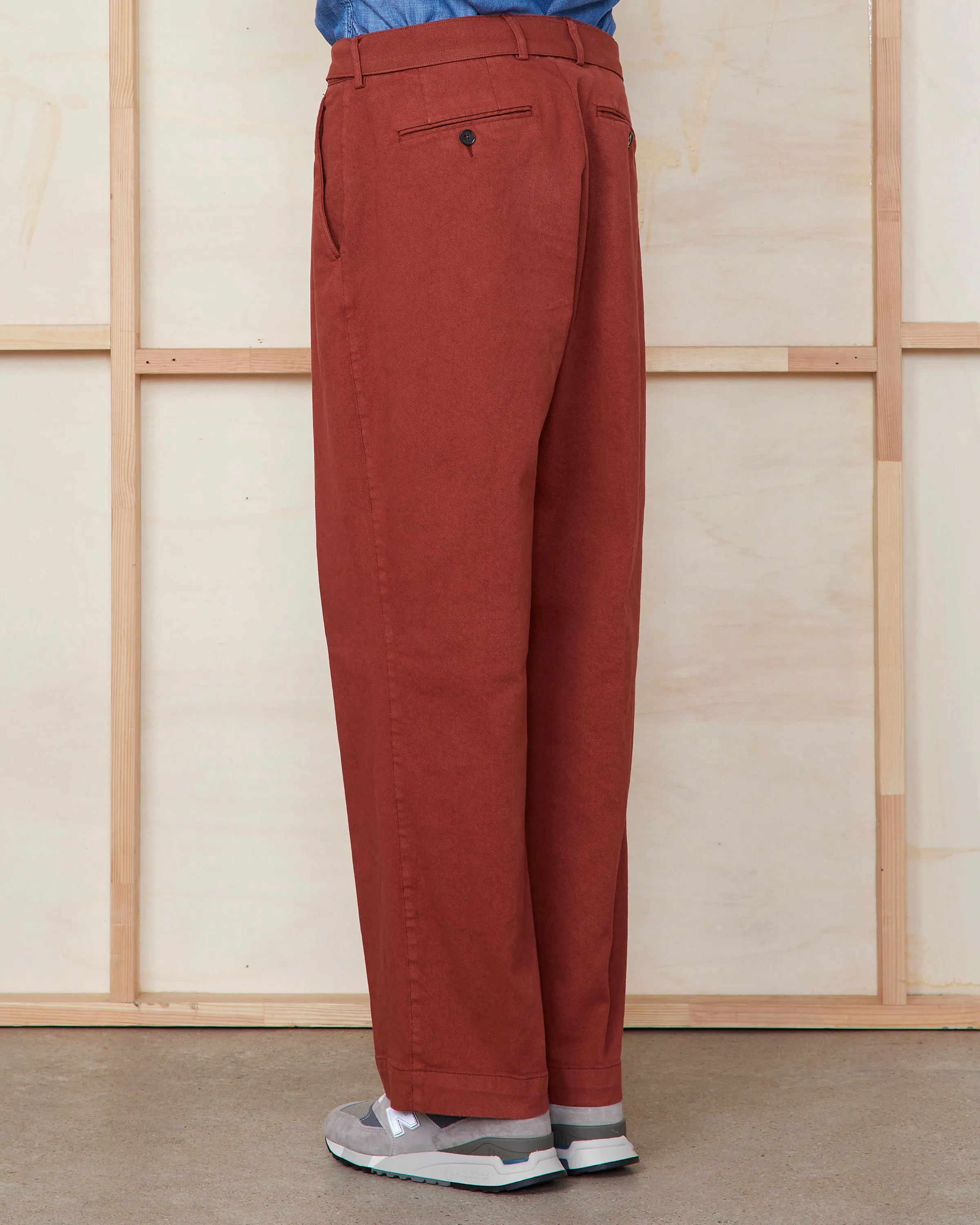 Pantalon grant sold by Officine Generale product image thumbnail 3