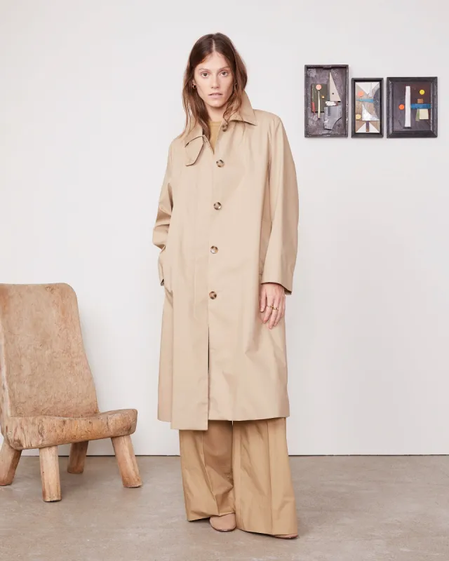 Manteau flavia sold by Officine Generale