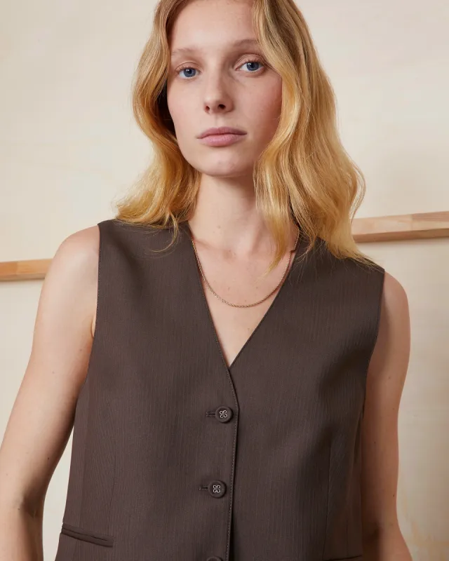 Gilet cleore sold by Officine Generale