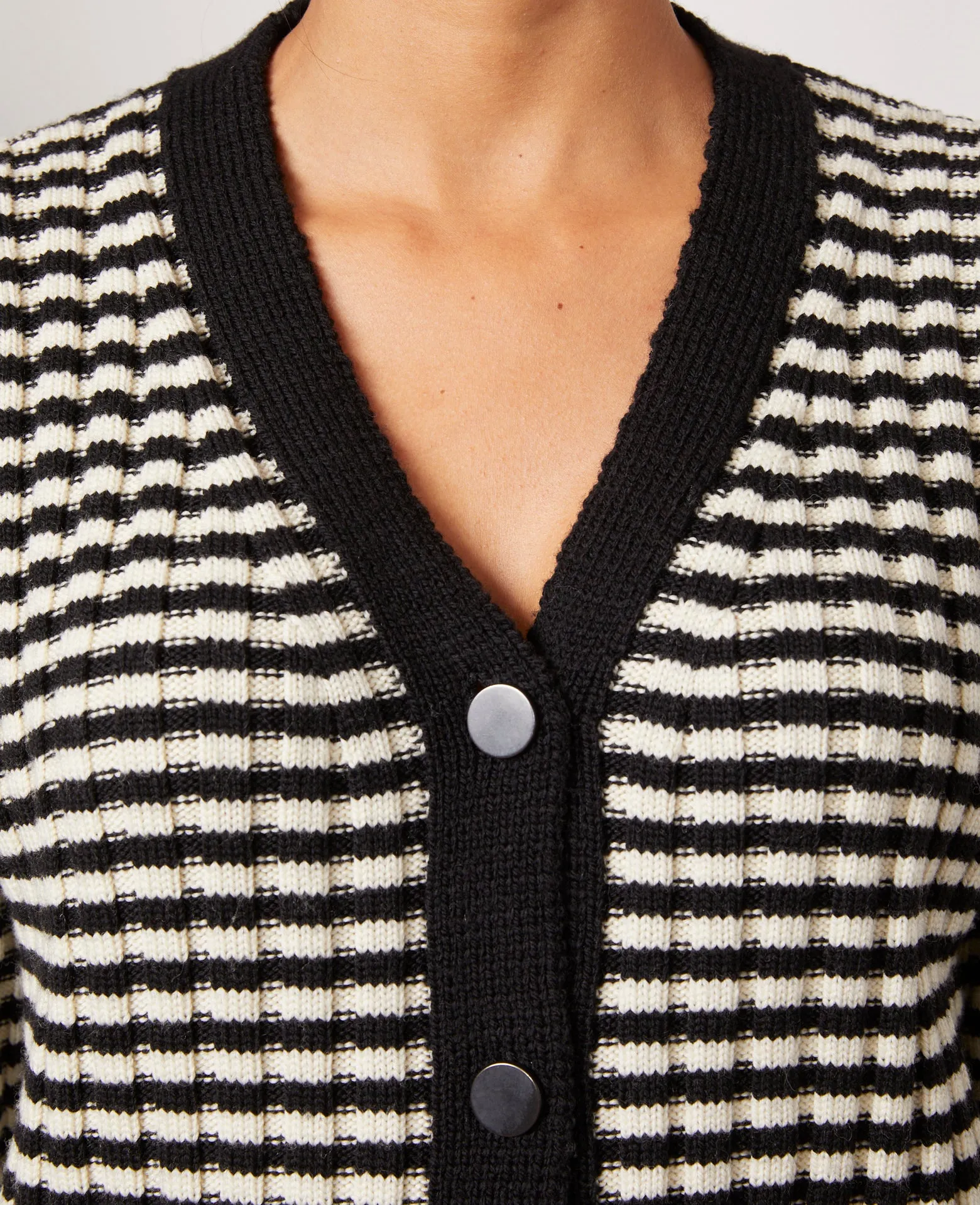 Cardigan emilia sold by Officine Generale product image thumbnail 3