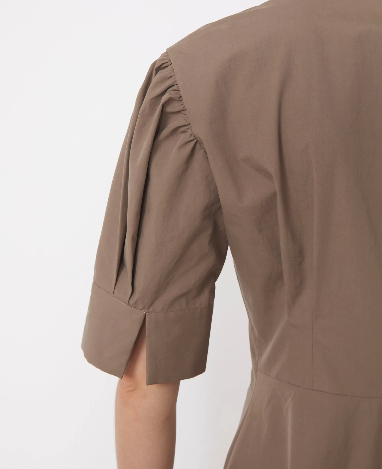 Robe agatha sold by Officine Generale product image thumbnail 4