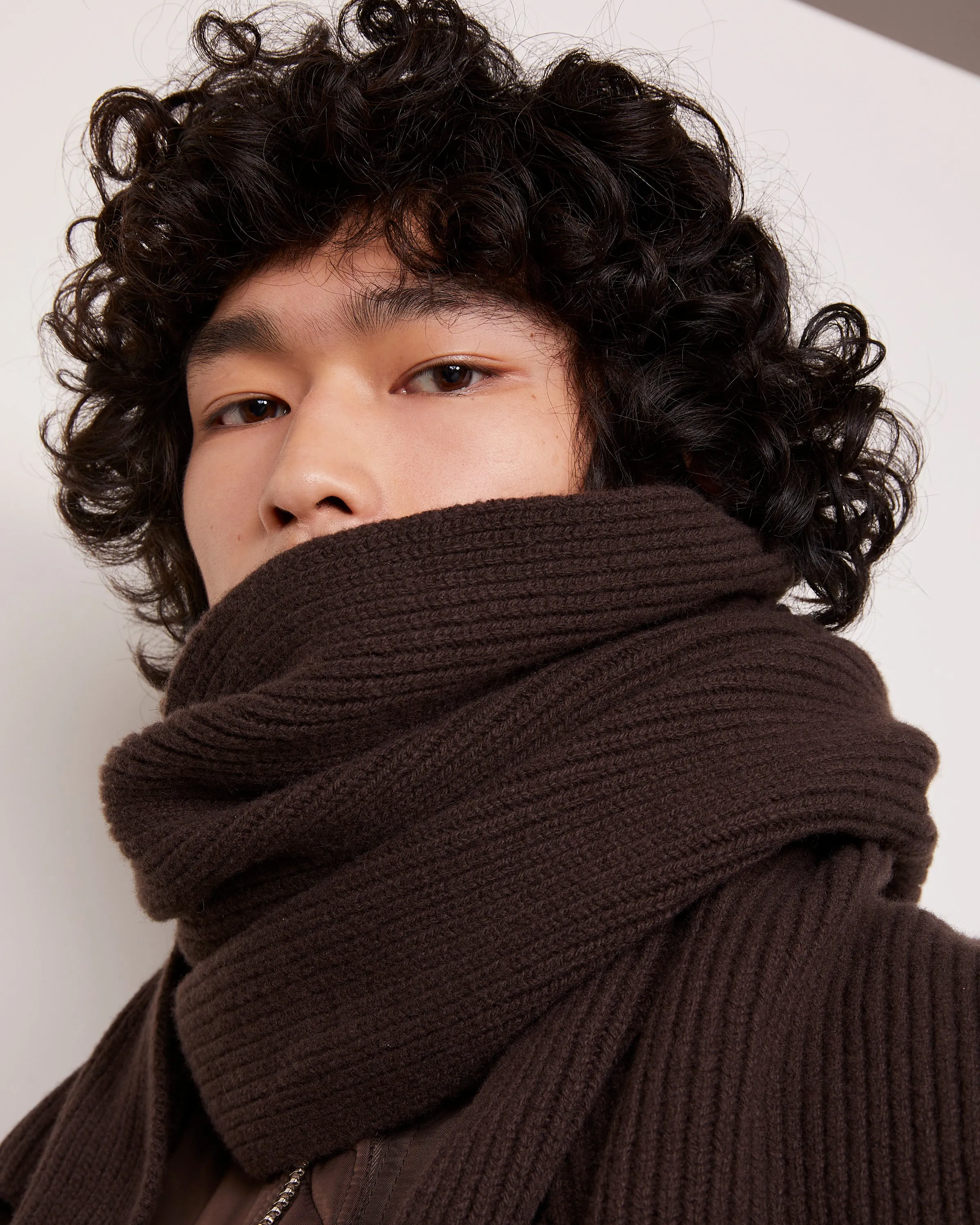 Foulard sold by Officine Generale product image thumbnail 3