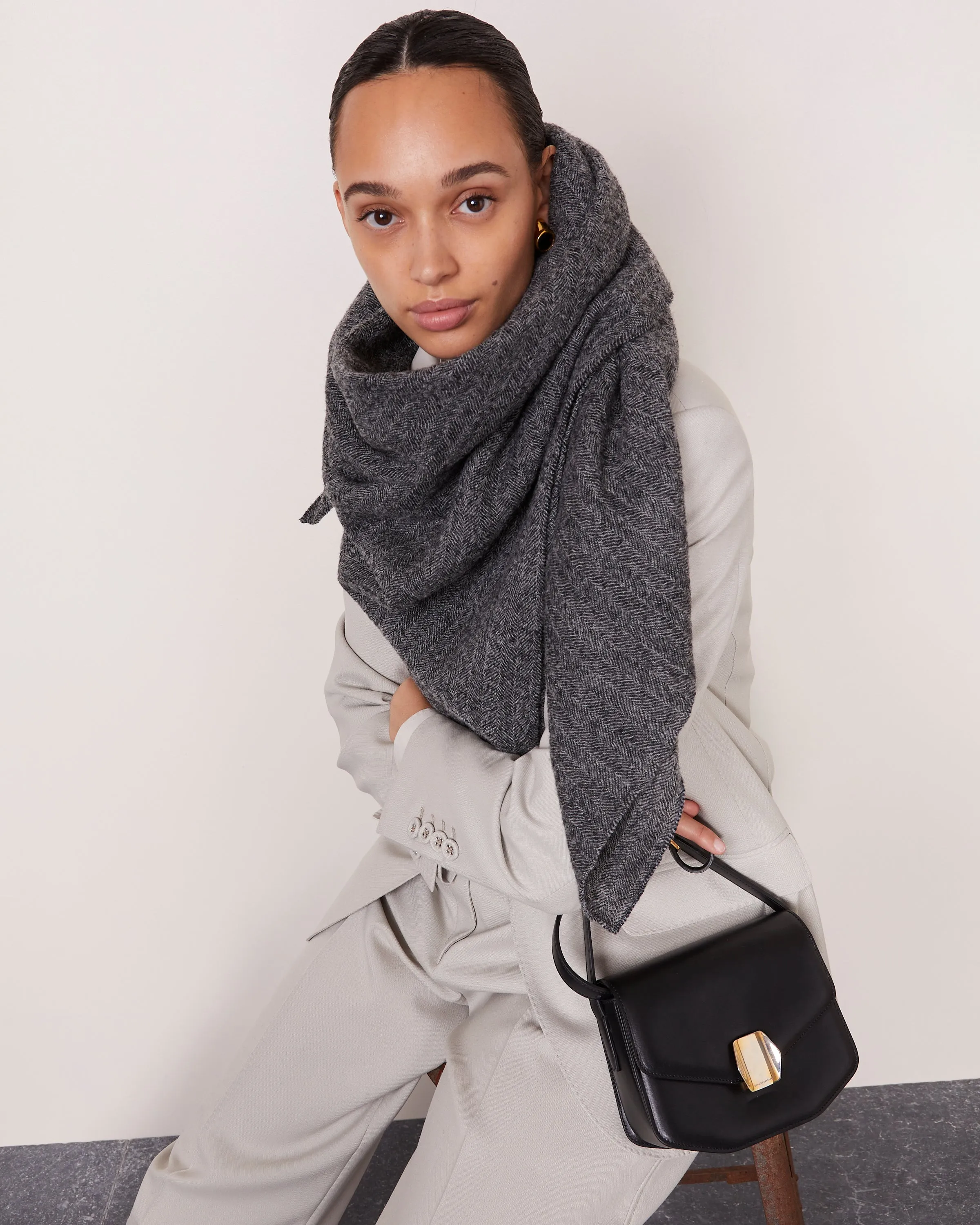 Echarpe sold by Officine Generale product image thumbnail 4