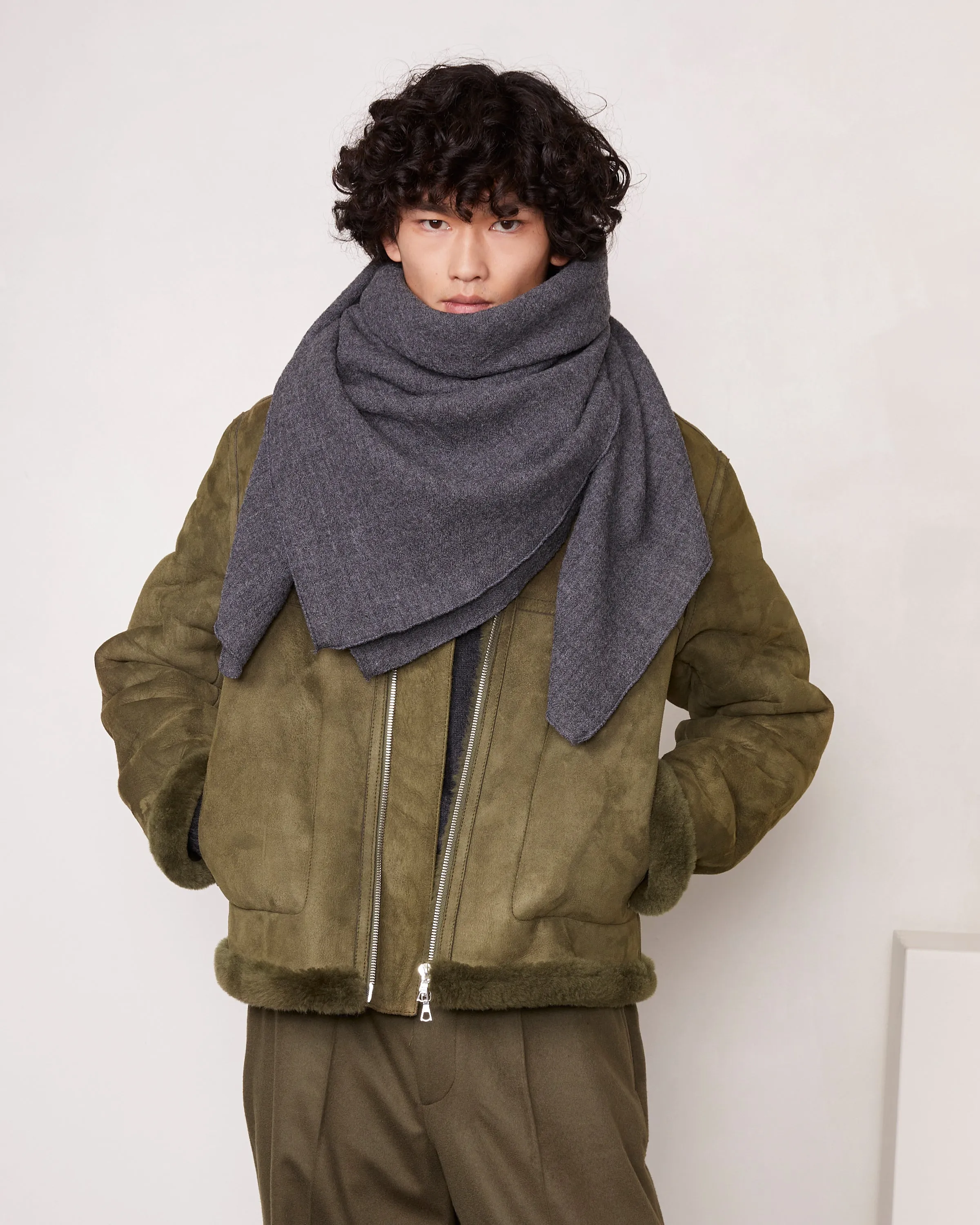 Echarpe sold by Officine Generale