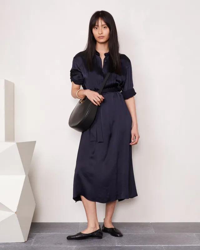 Robe esmee sold by Officine Generale