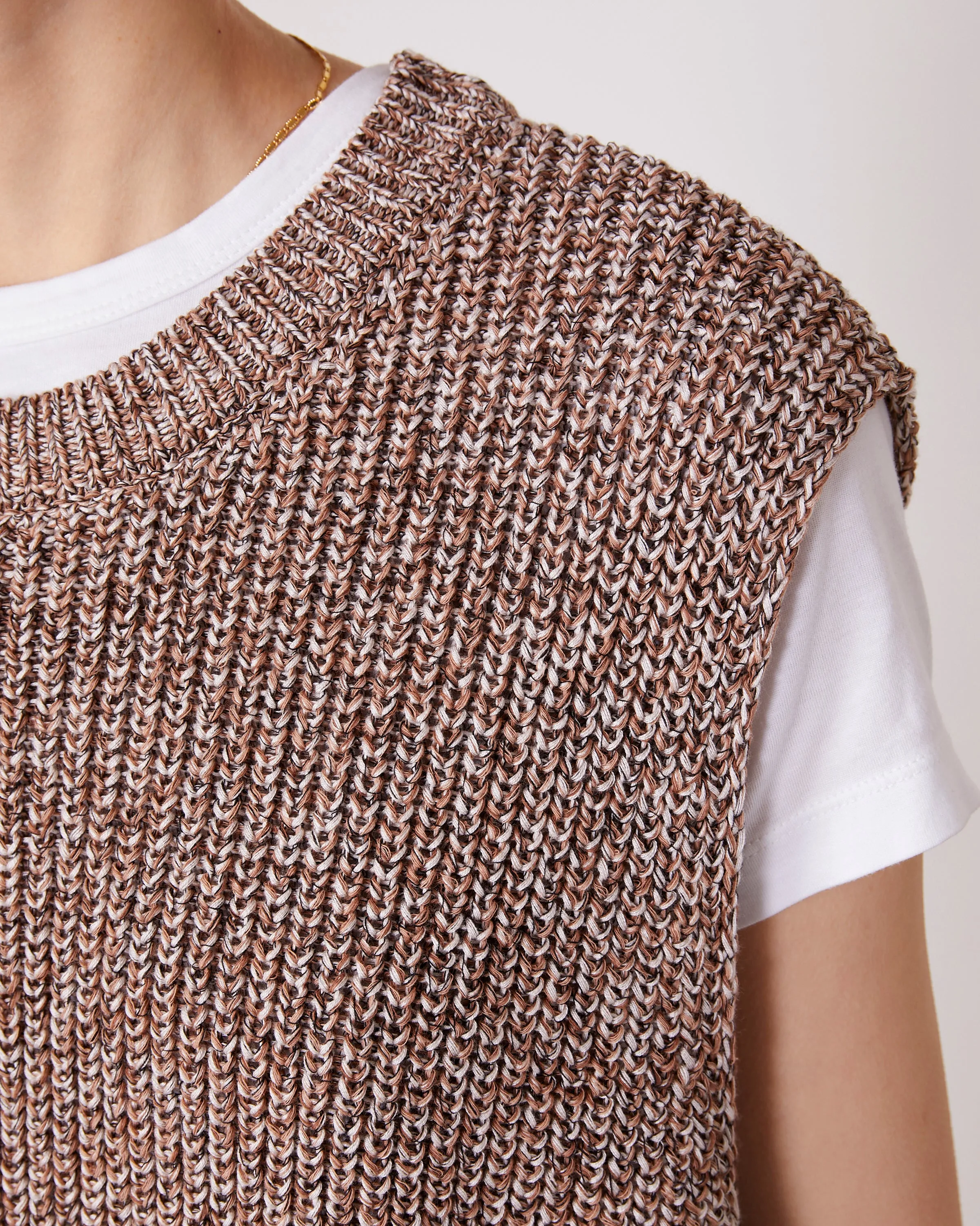 Pull louka sold by Officine Generale product image thumbnail 4