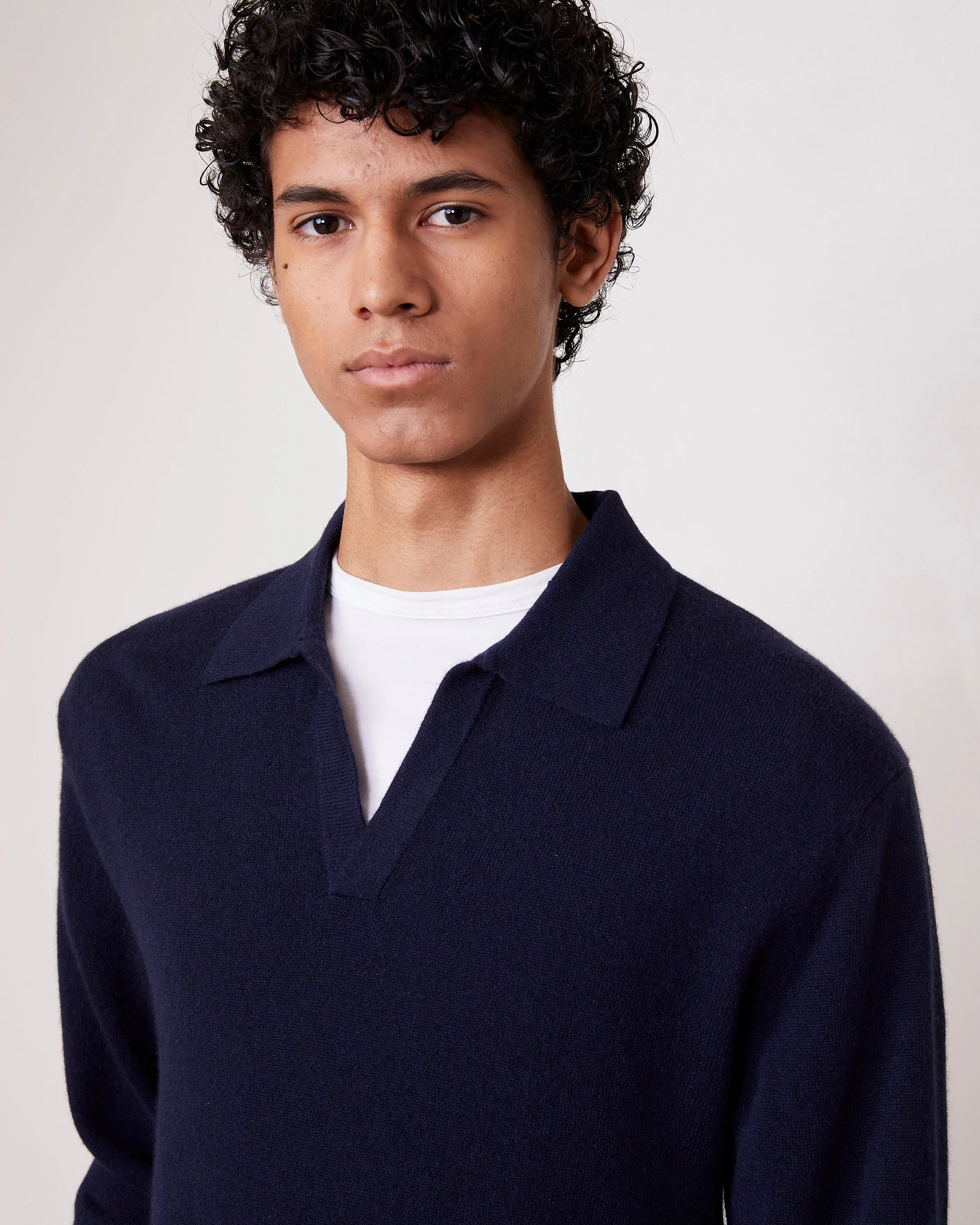 Pull simone sold by Officine Generale product image thumbnail 4