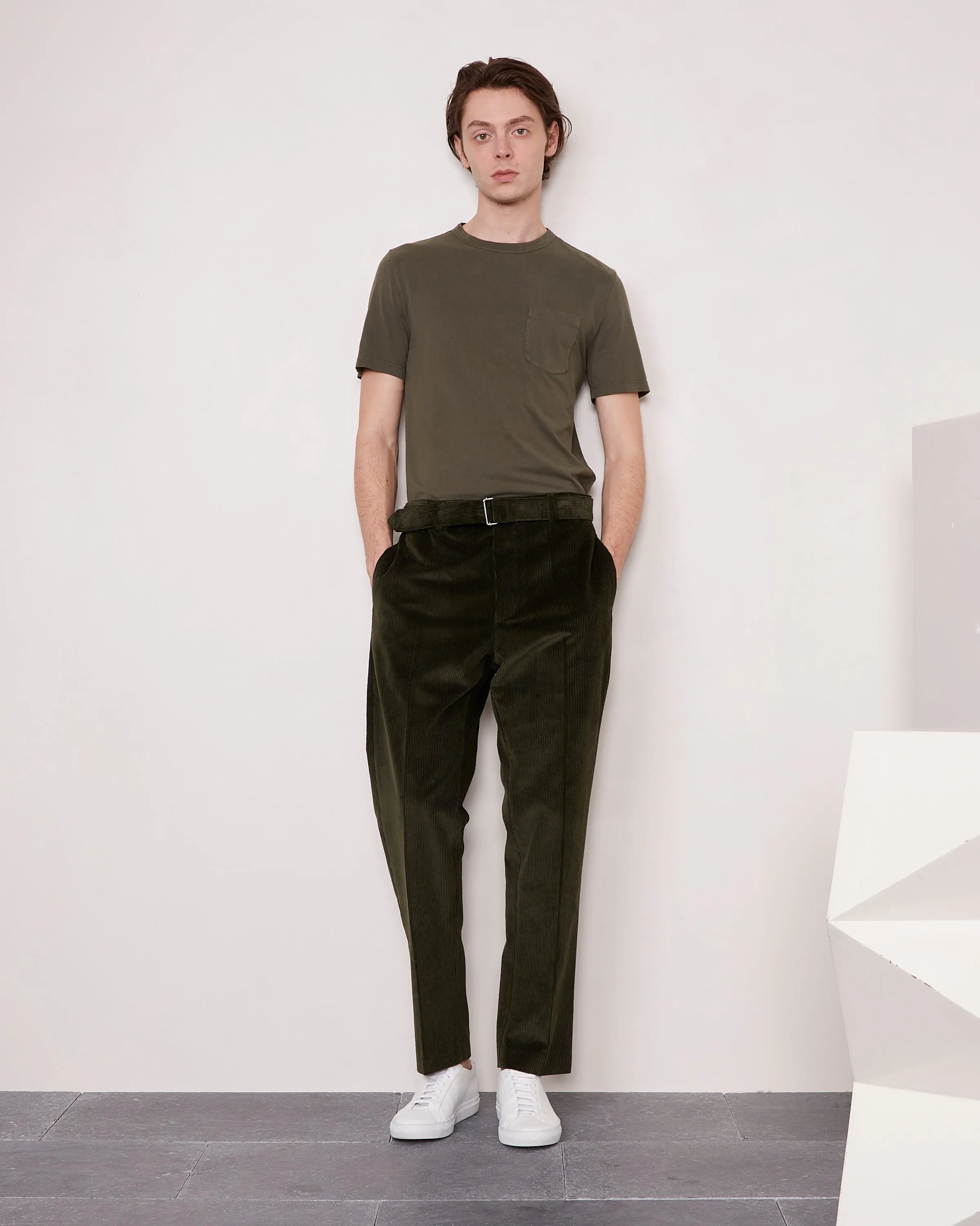 Pantalon hoche sold by Officine Generale