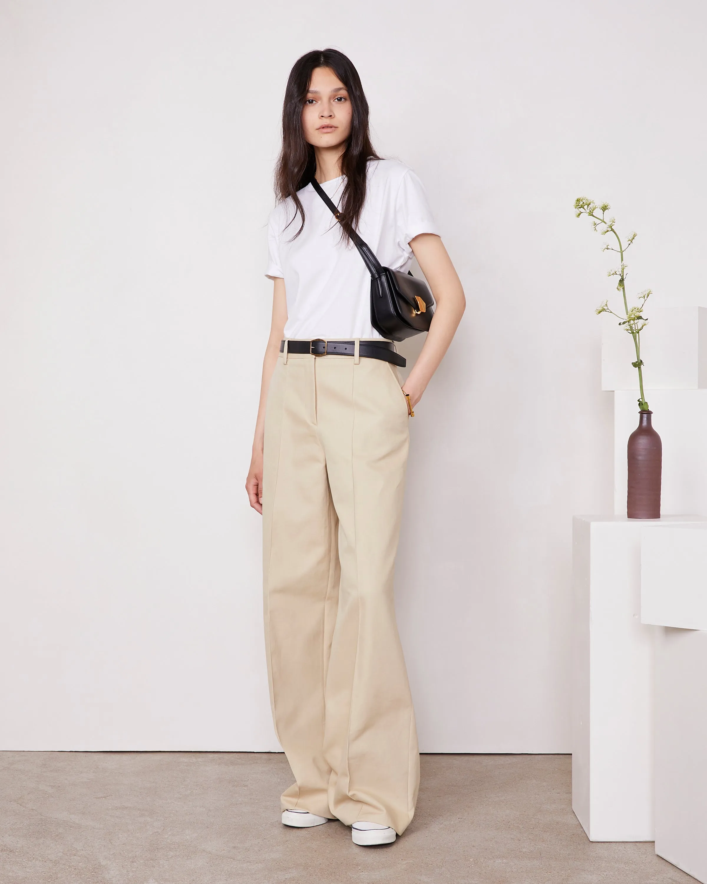 Chino rosela sold by Officine Generale product image thumbnail 2