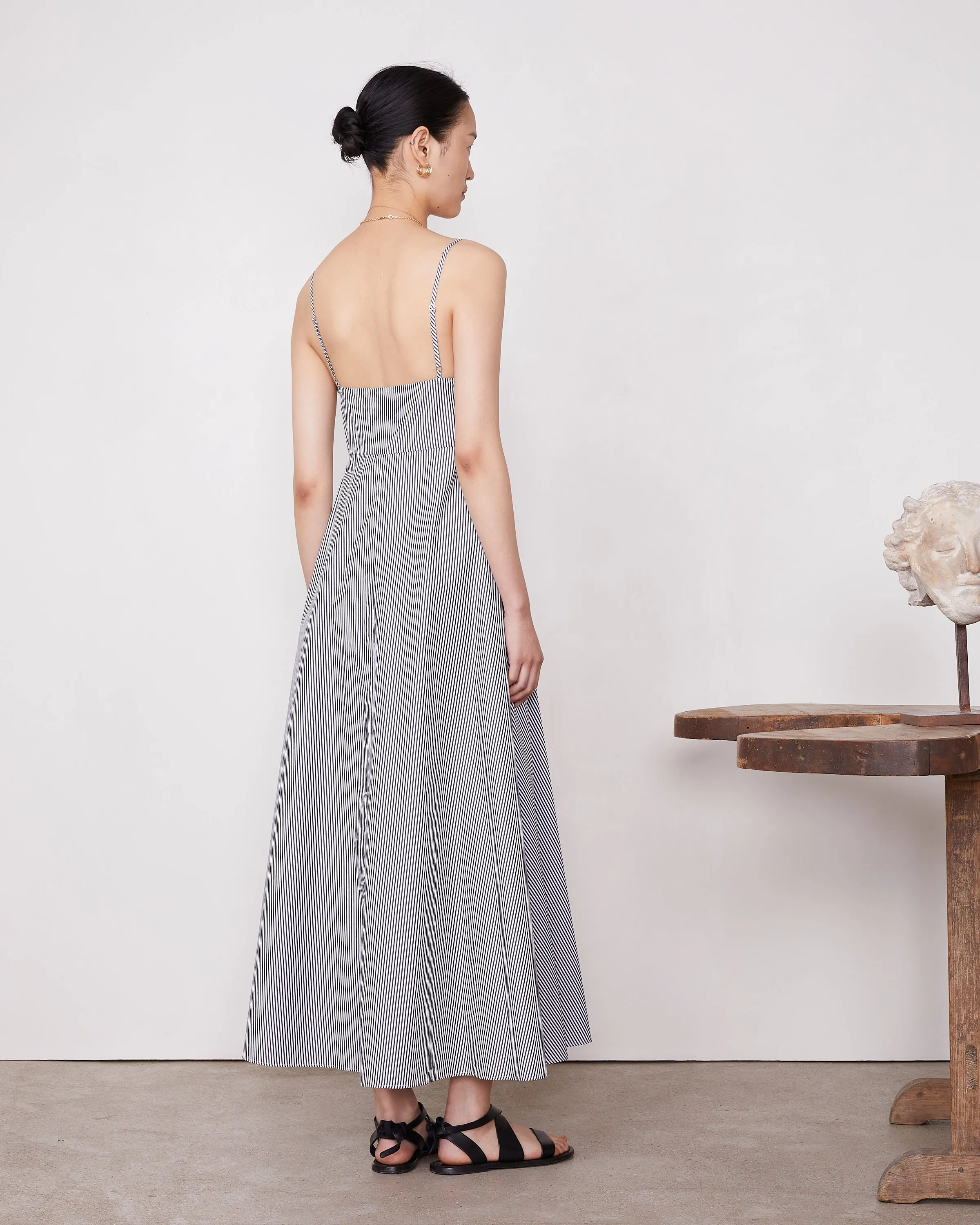 Robe loretta sold by Officine Generale product image thumbnail 3