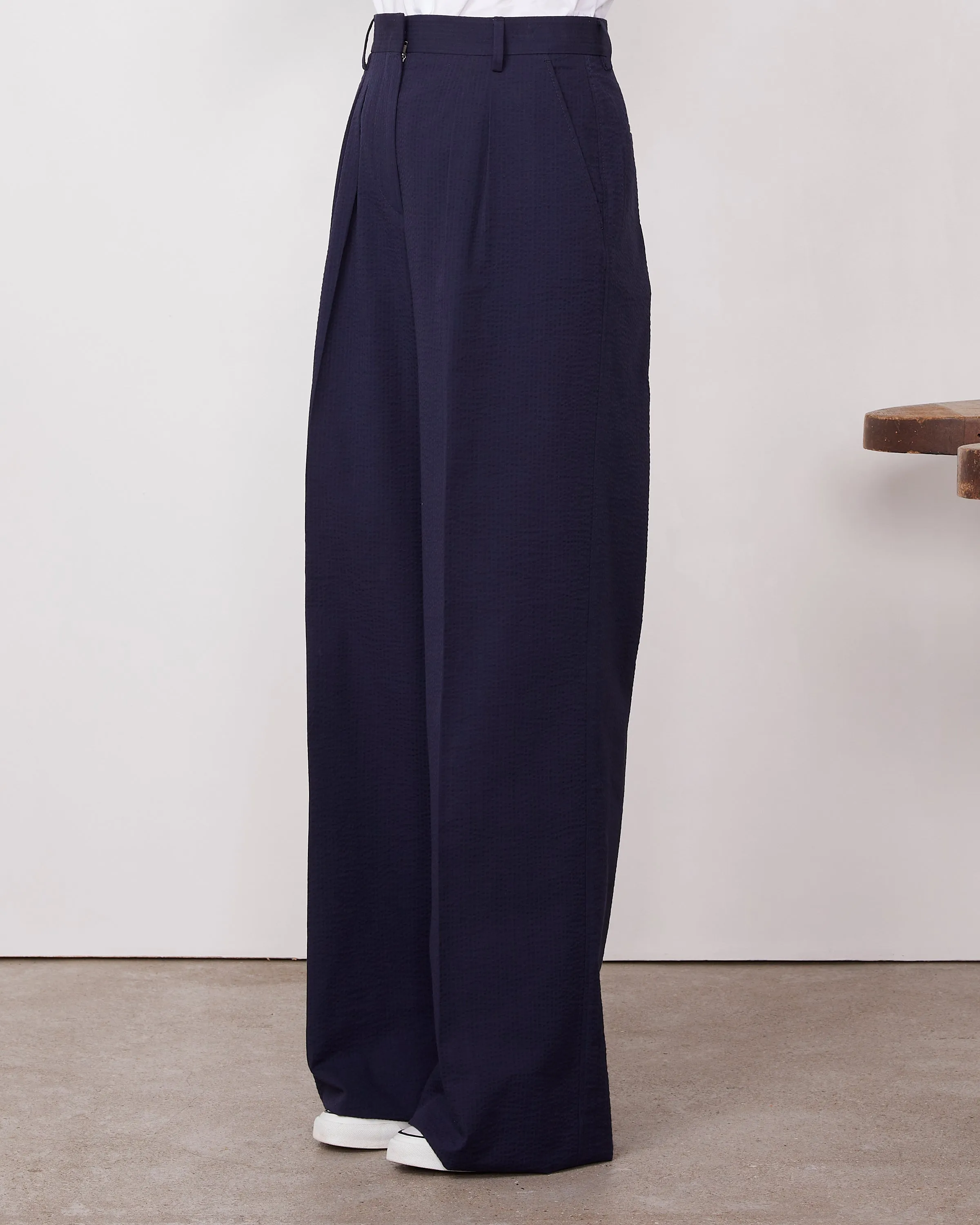 Pantalon elia sold by Officine Generale product image thumbnail 4