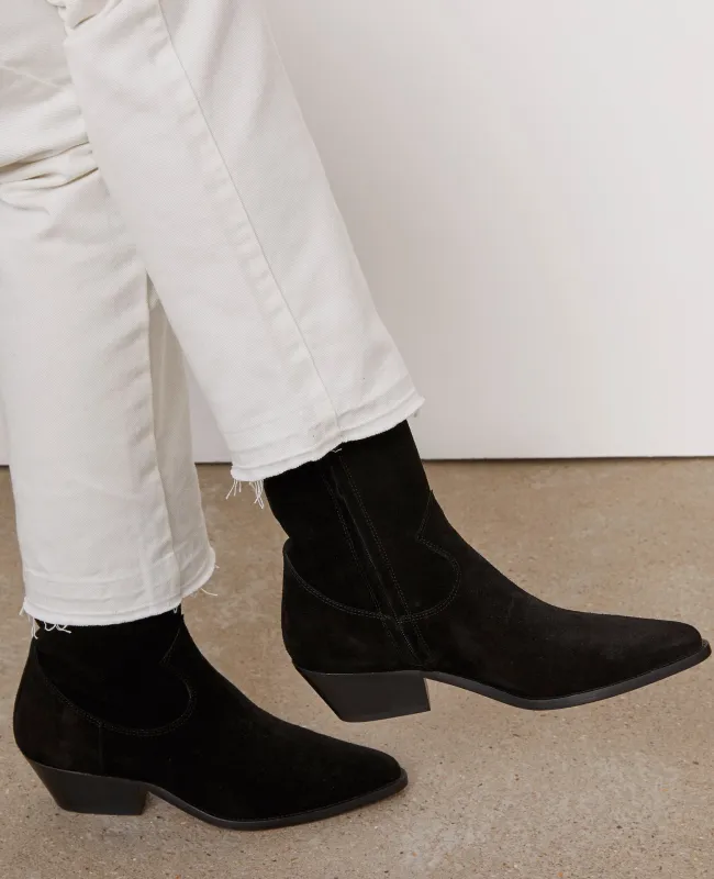 Santiag billie sold by Officine Generale