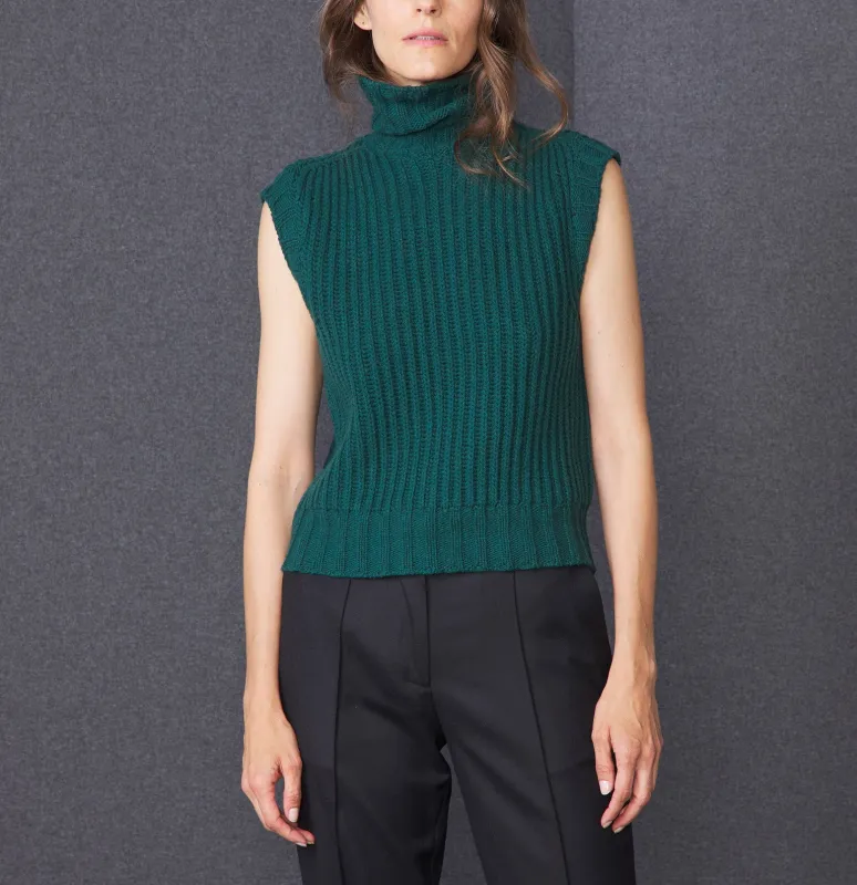 Pull lizy sold by Officine Generale