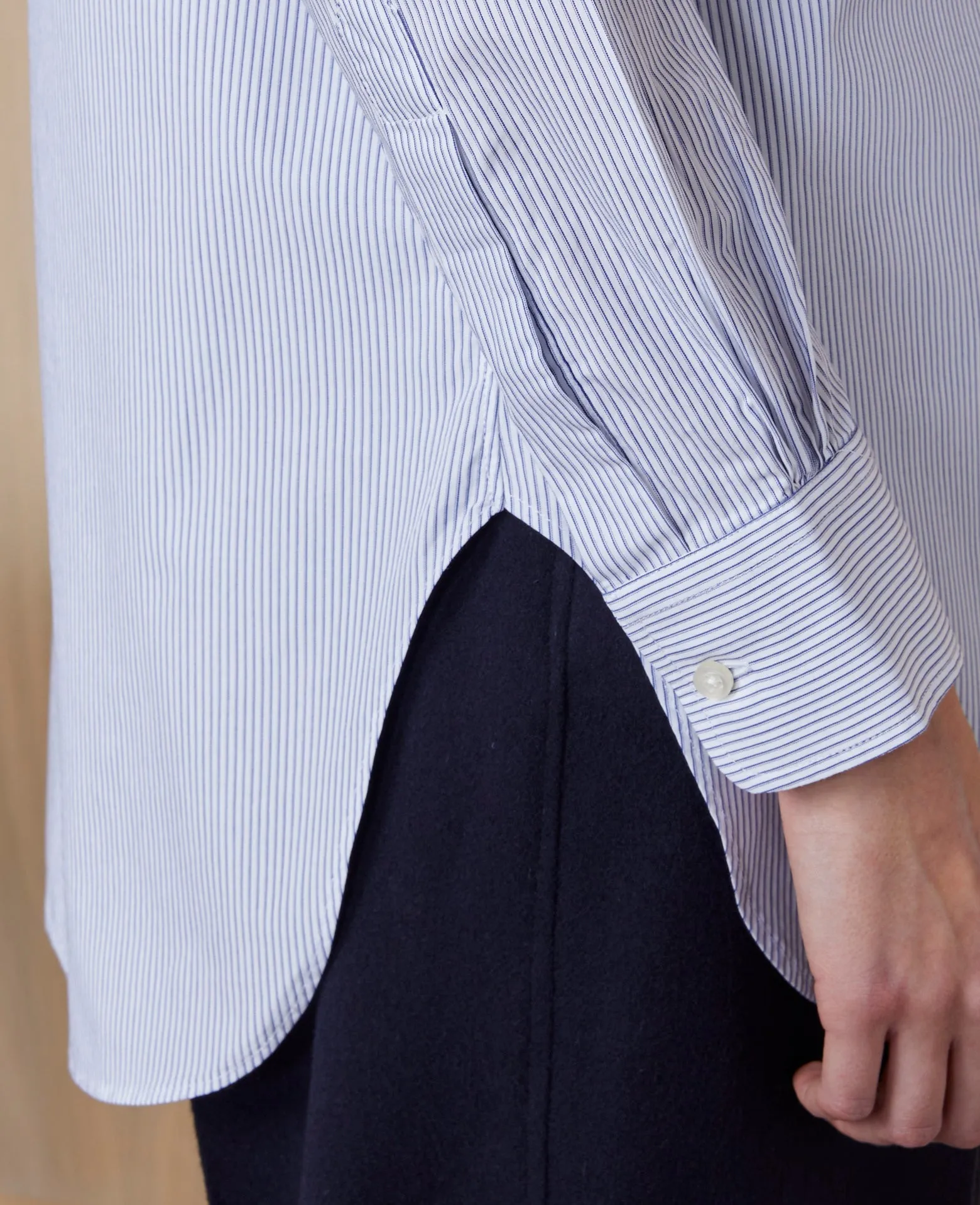 Chemise amelia sold by Officine Generale product image thumbnail 4