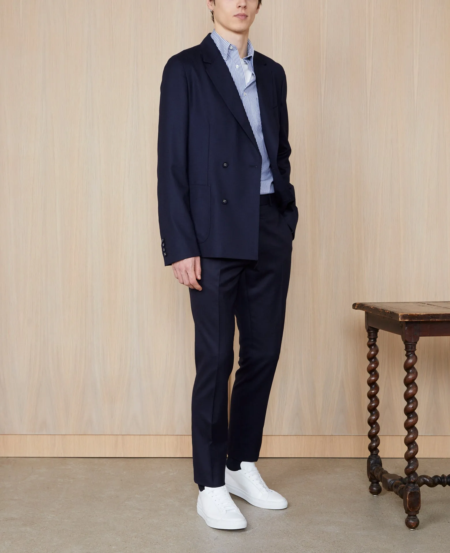 Veste leon sold by Officine Generale