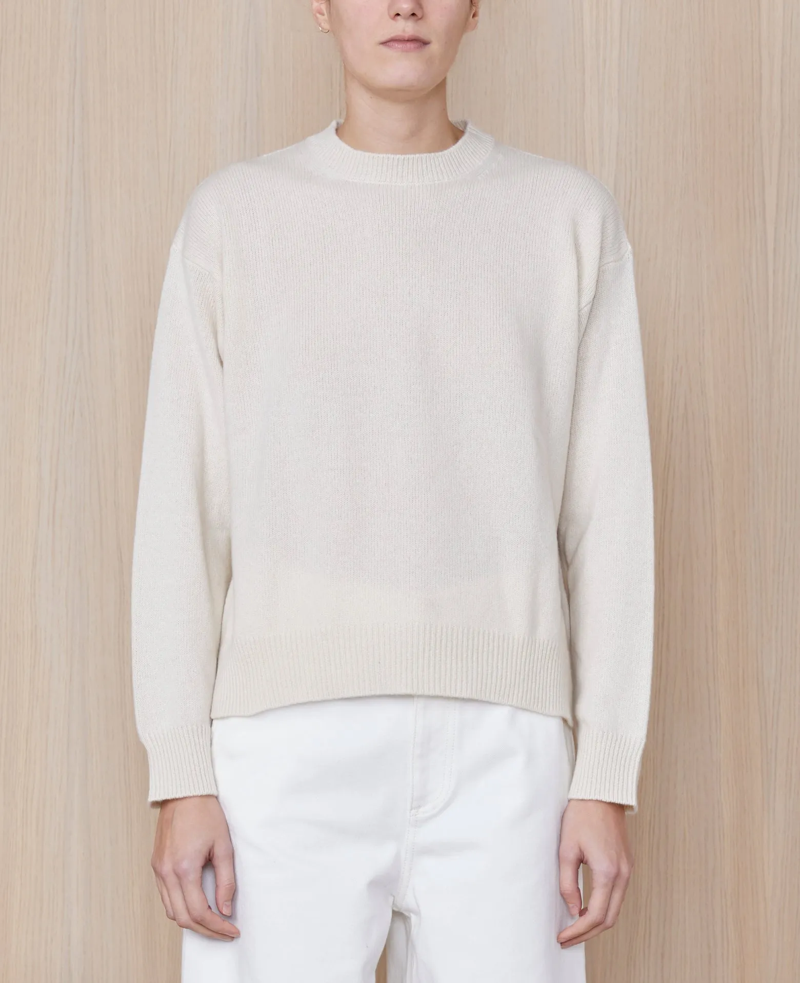 Pull palma sold by Officine Generale product image thumbnail 2
