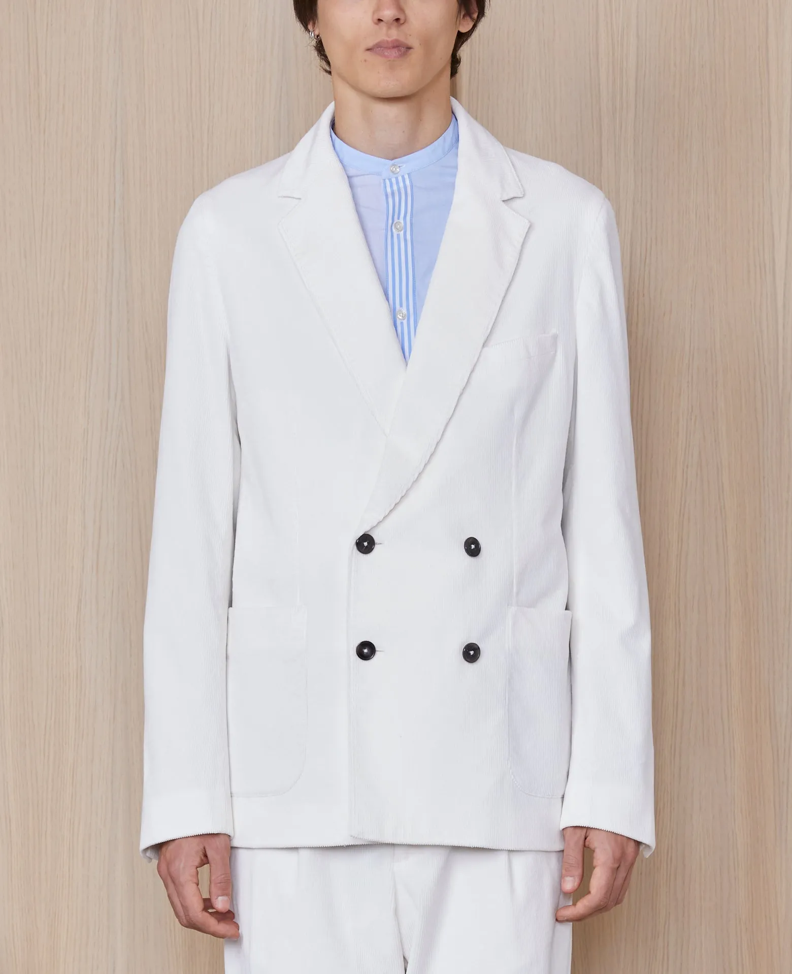 Veste leon sold by Officine Generale product image thumbnail 2