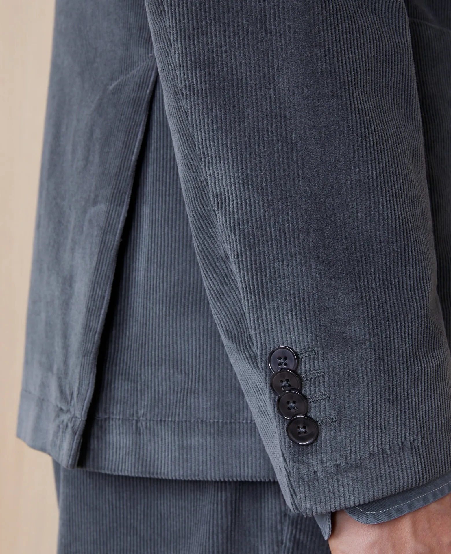 Veste 375 sold by Officine Generale product image thumbnail 5