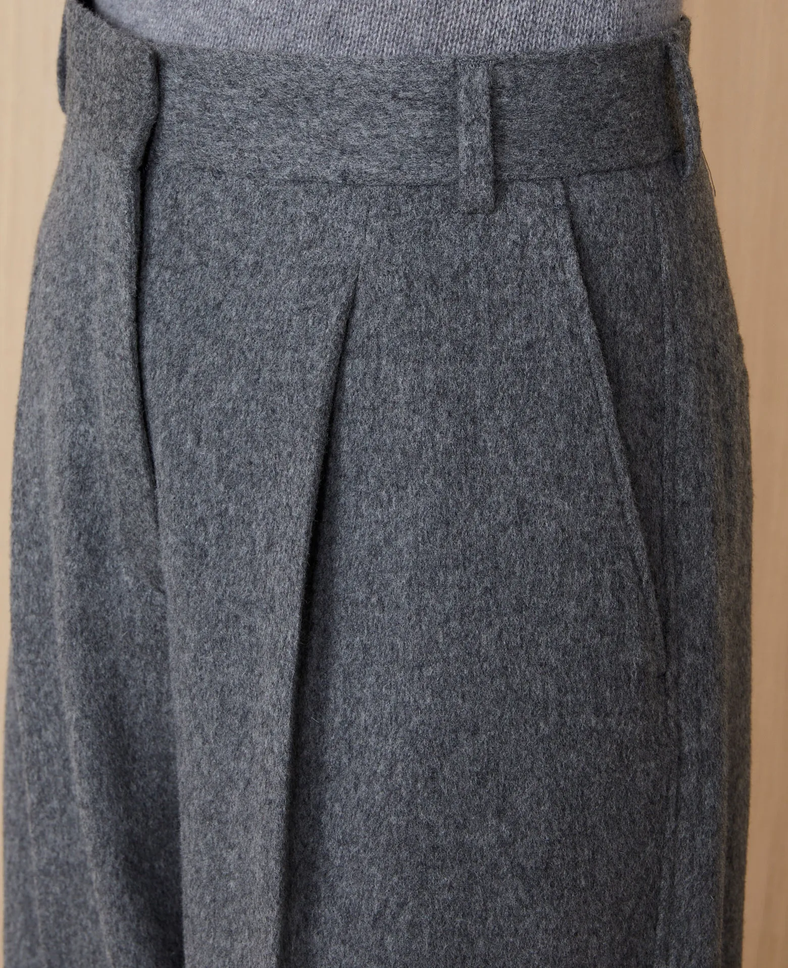 Pantalon new sophie sold by Officine Generale product image thumbnail 4