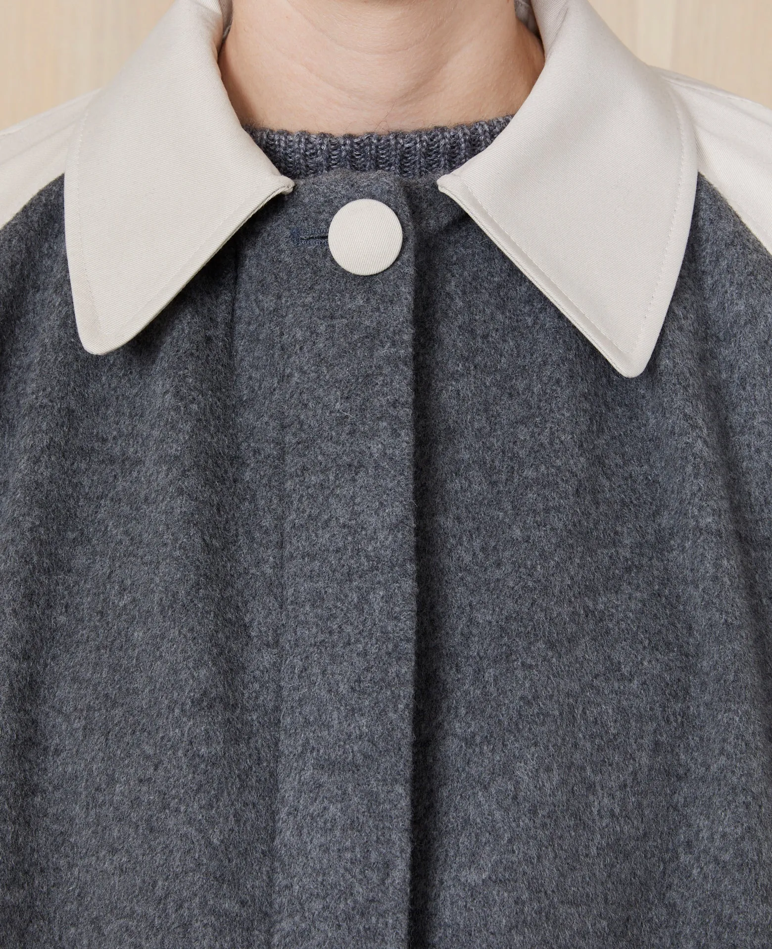 Manteau ophelia sold by Officine Generale product image thumbnail 4