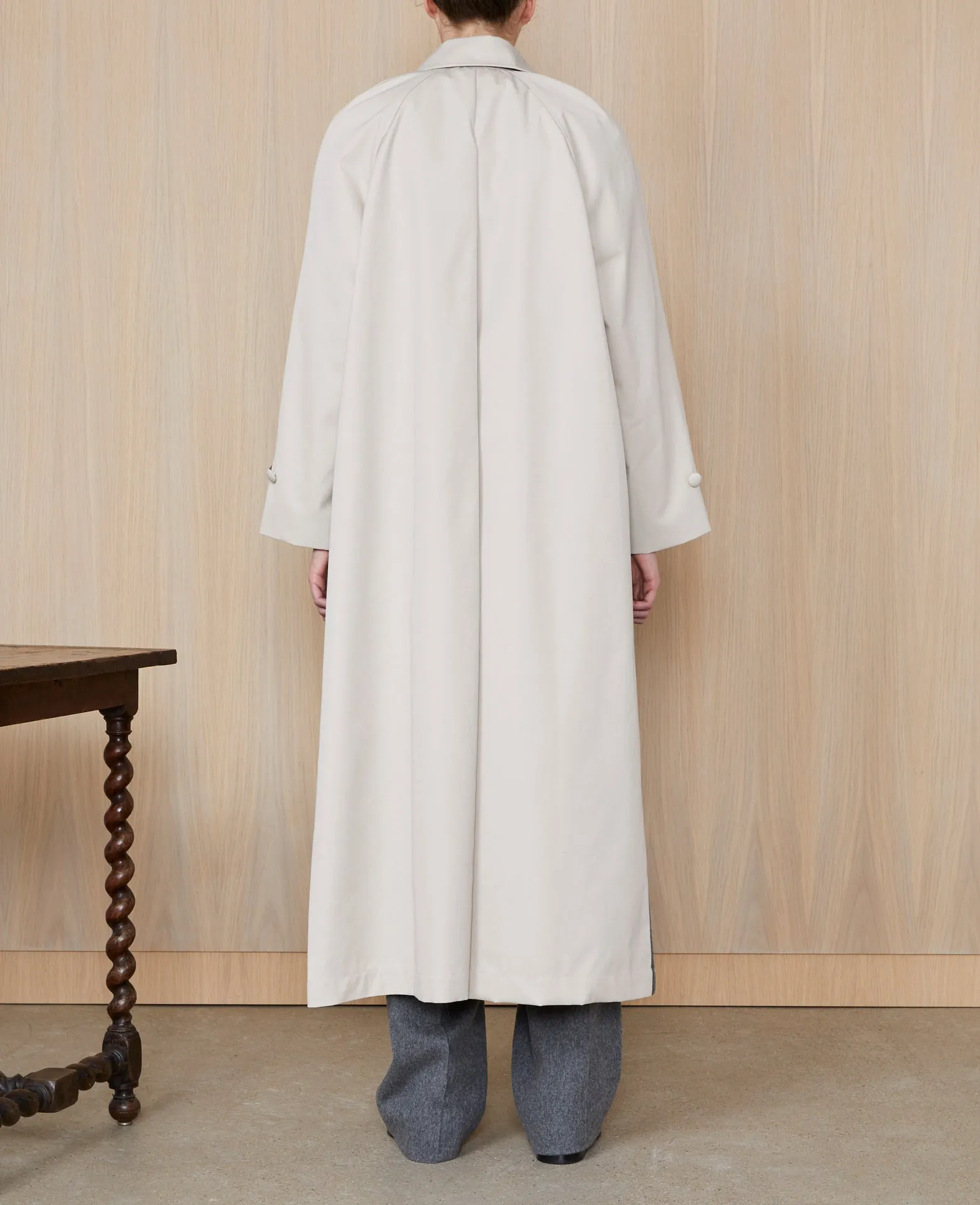 Manteau ophelia sold by Officine Generale product image thumbnail 3