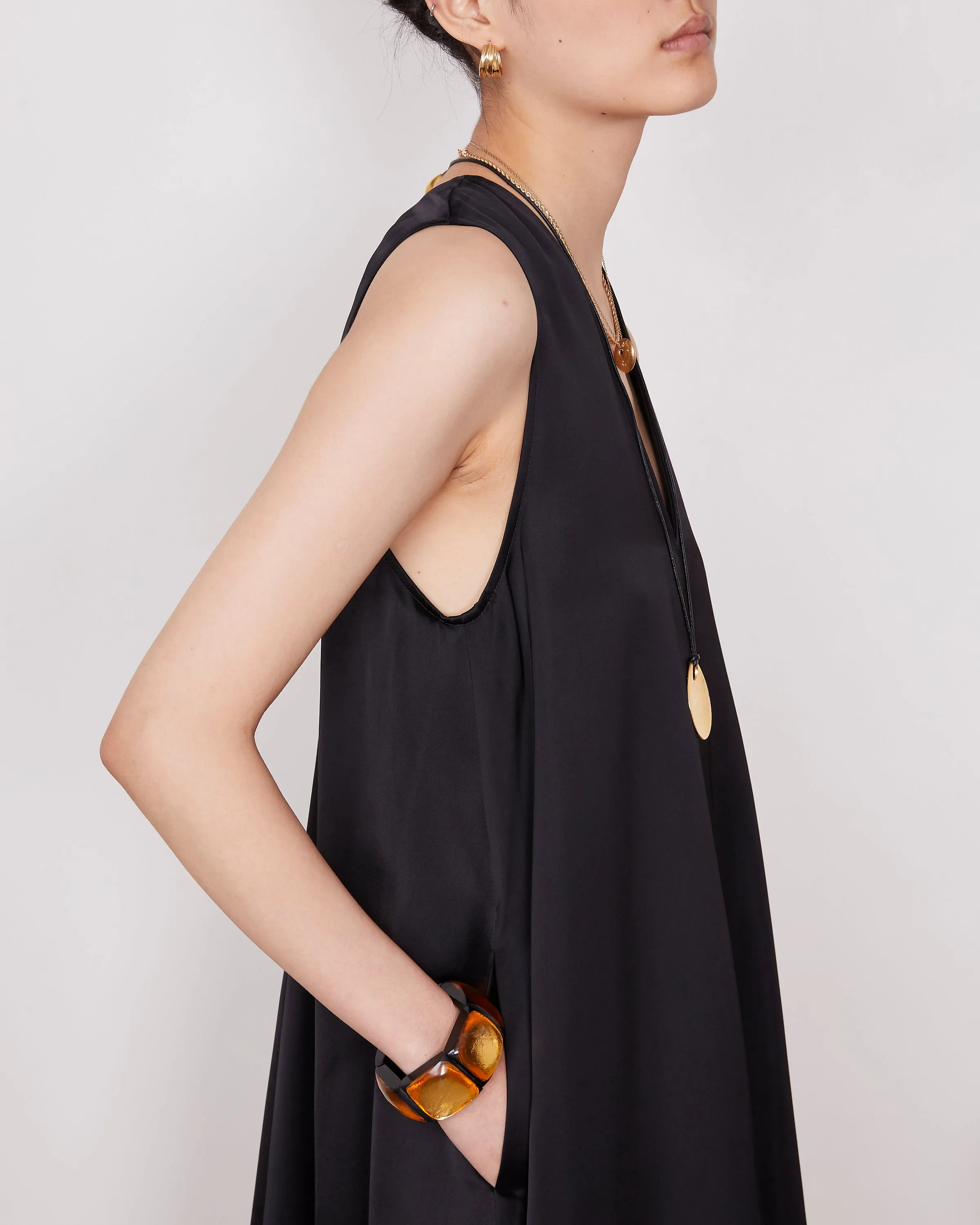 Robe ila sold by Officine Generale product image thumbnail 5