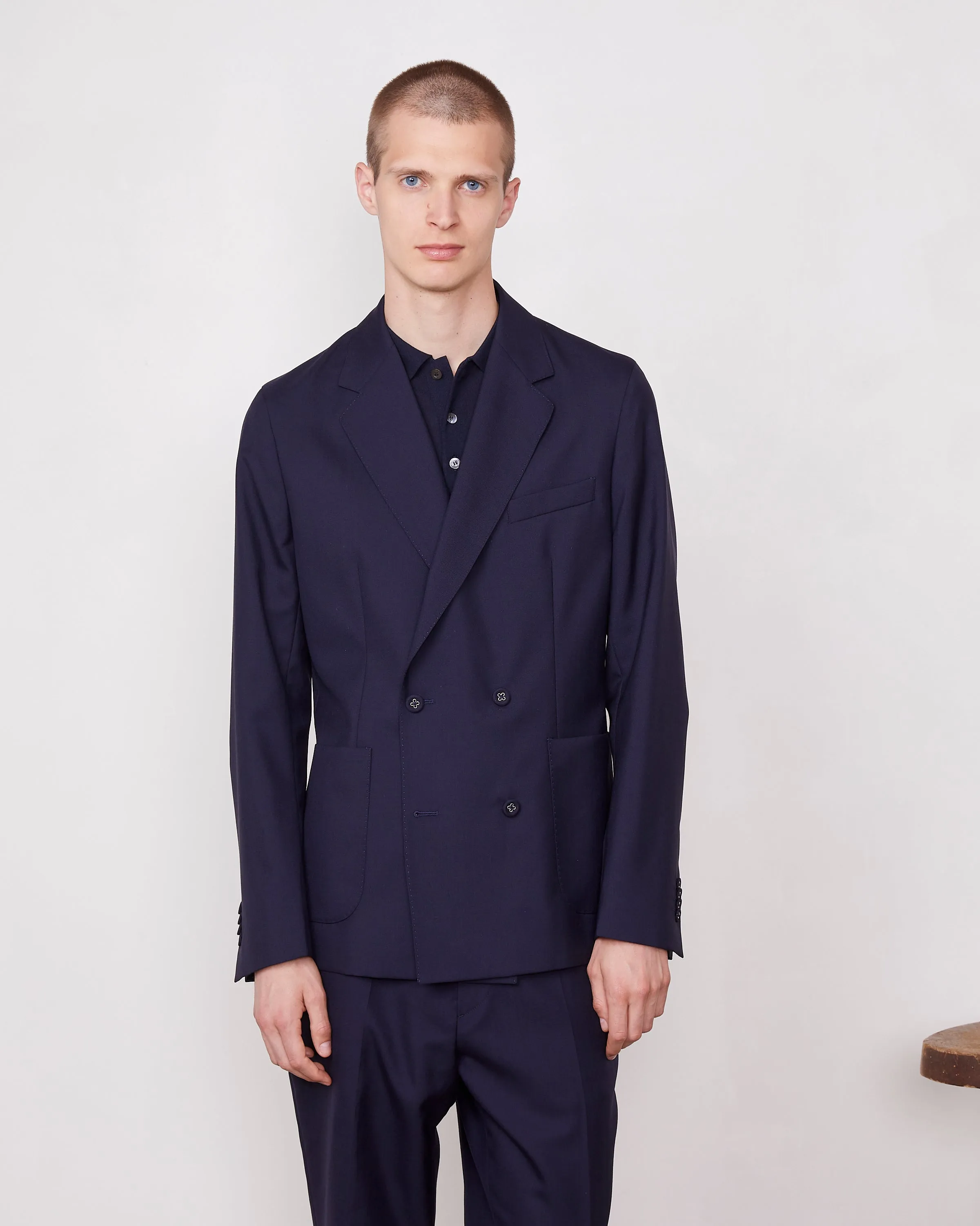 Veste leon sold by Officine Generale product image thumbnail 2