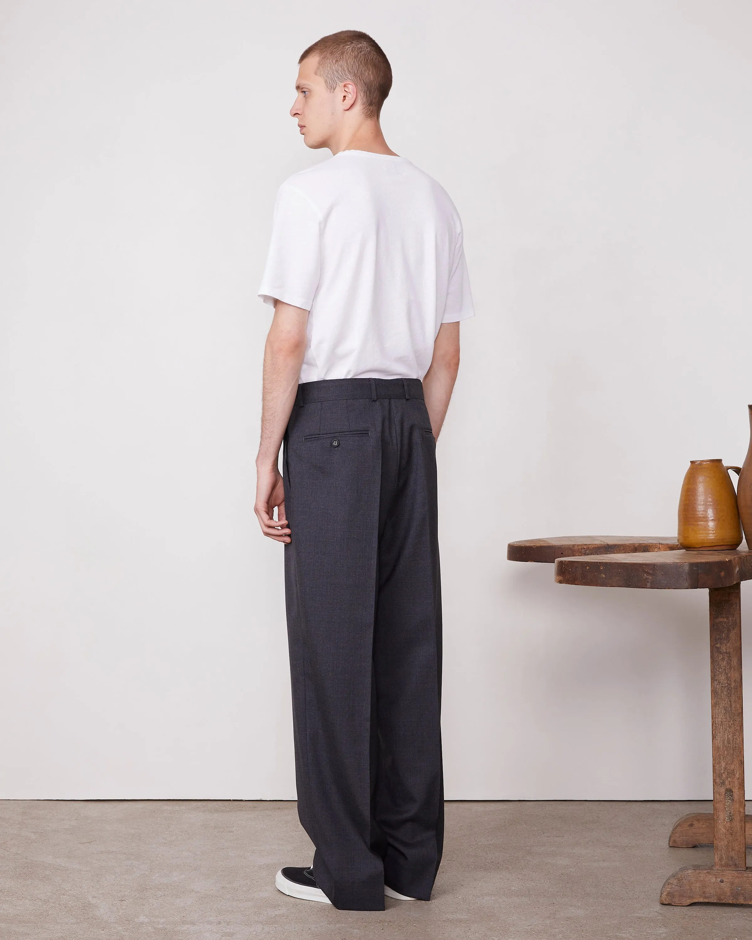 Pantalon nash sold by Officine Generale product image thumbnail 3