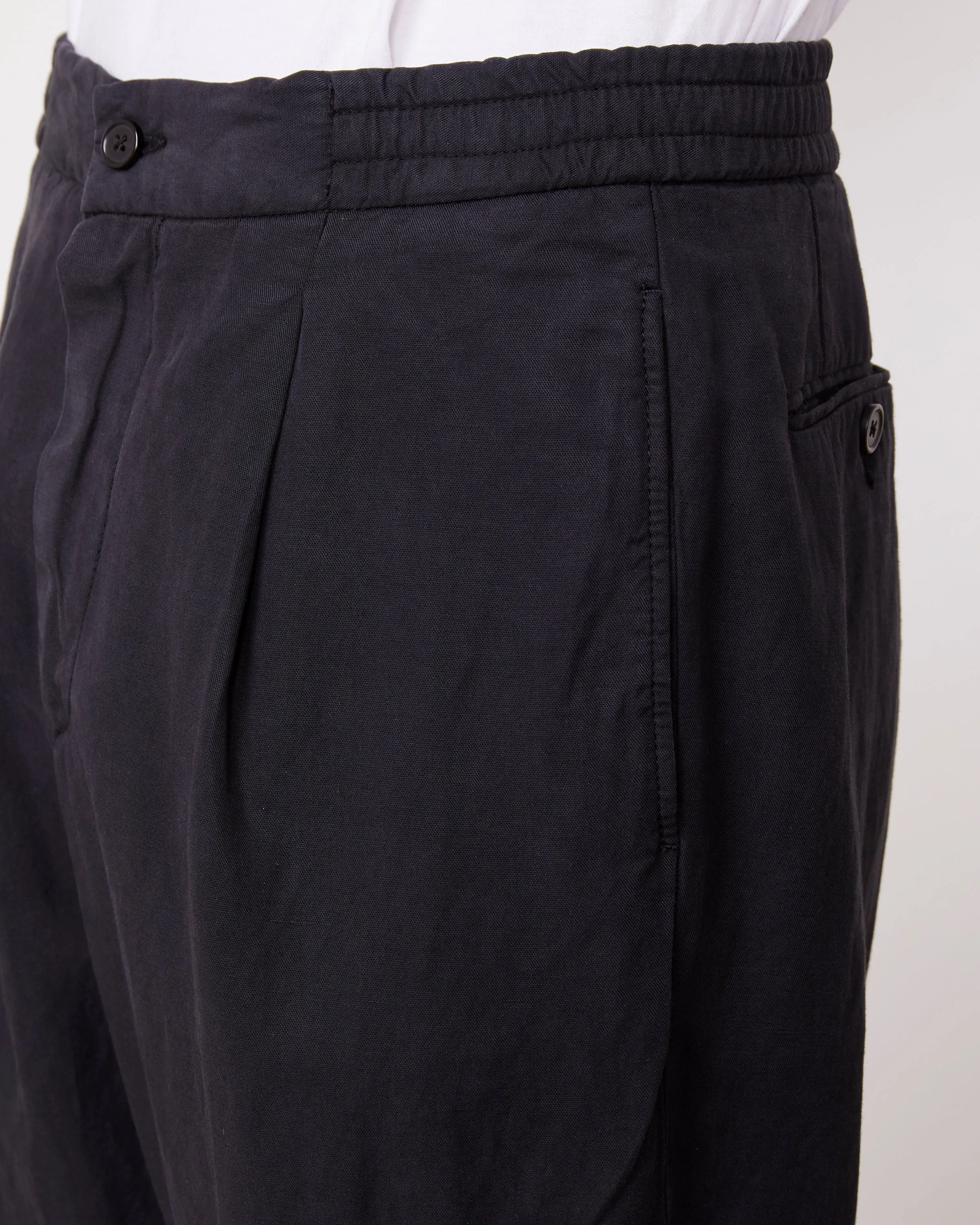 Pantalon drew sold by Officine Generale product image thumbnail 5