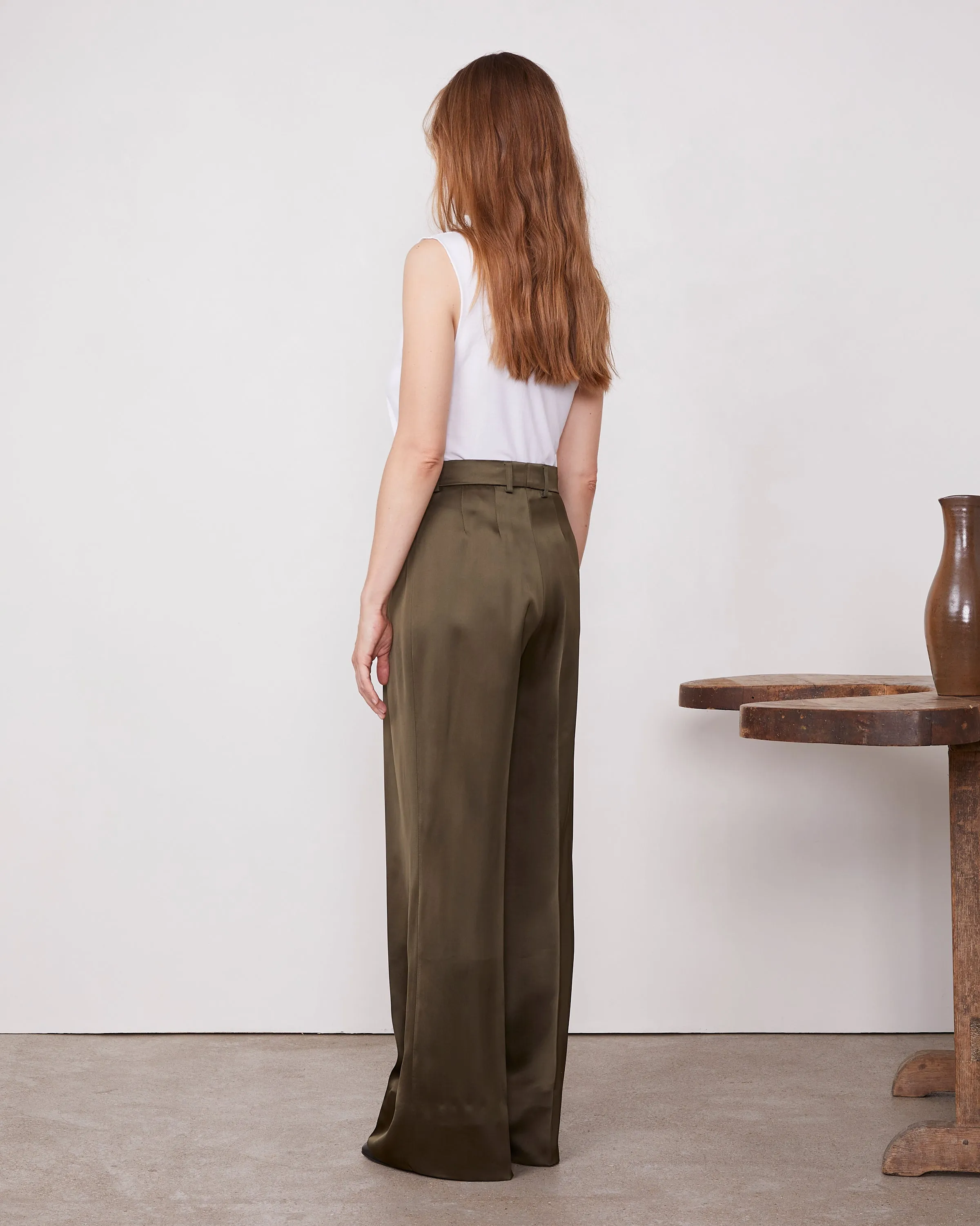 Pantalon gracella sold by Officine Generale product image thumbnail 4