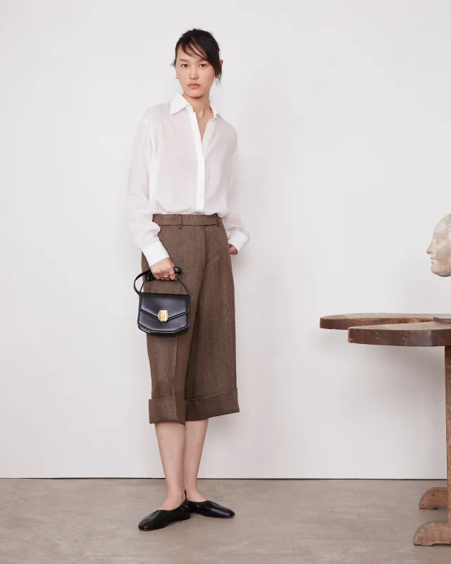 Short ysee sold by Officine Generale