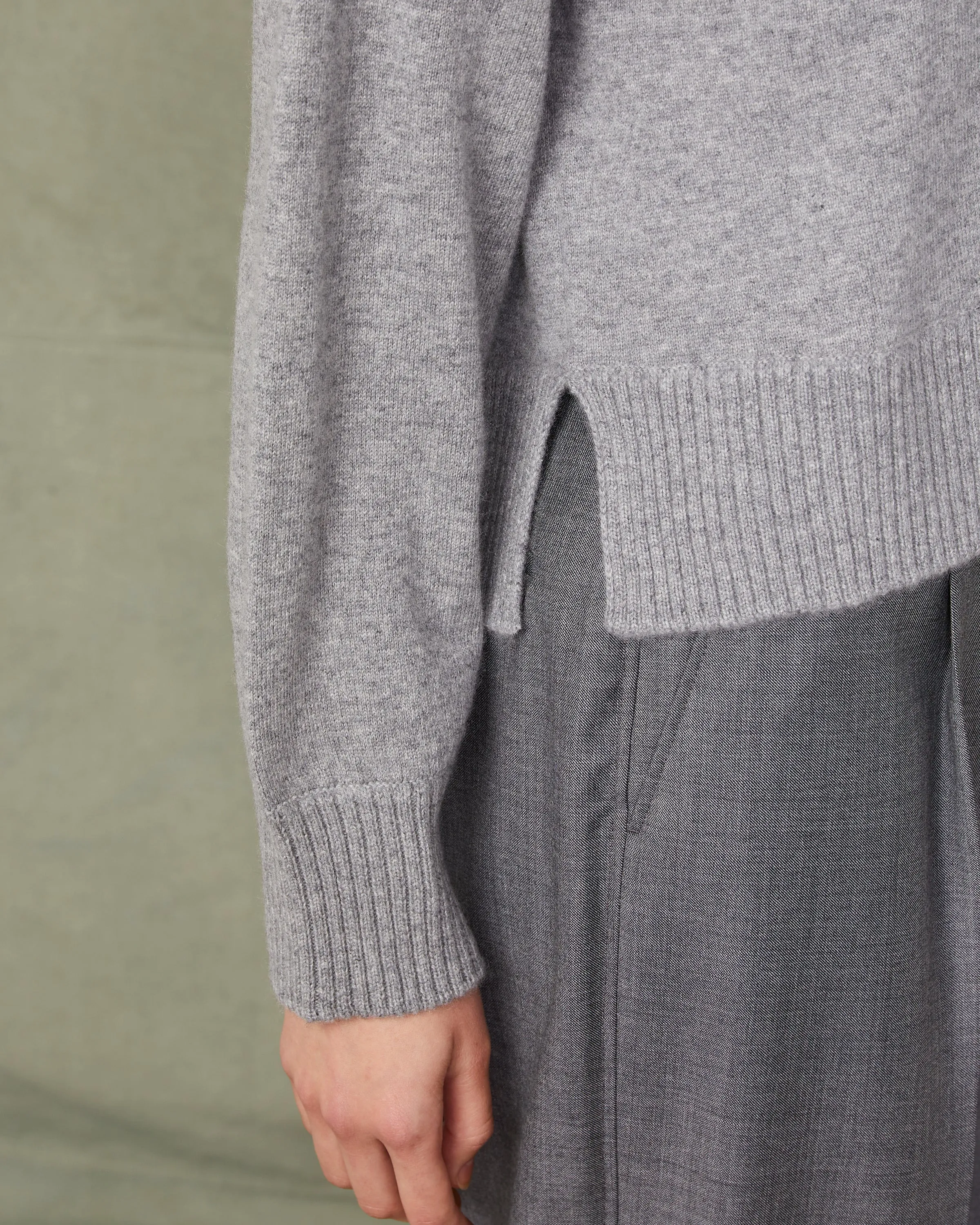 Pull nicky sold by Officine Generale product image thumbnail 4