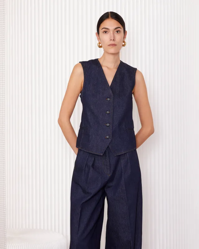Gilet cleo sold by Officine Generale