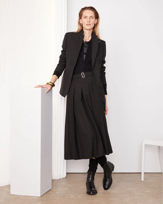 Jupe kenia sold by Officine Generale