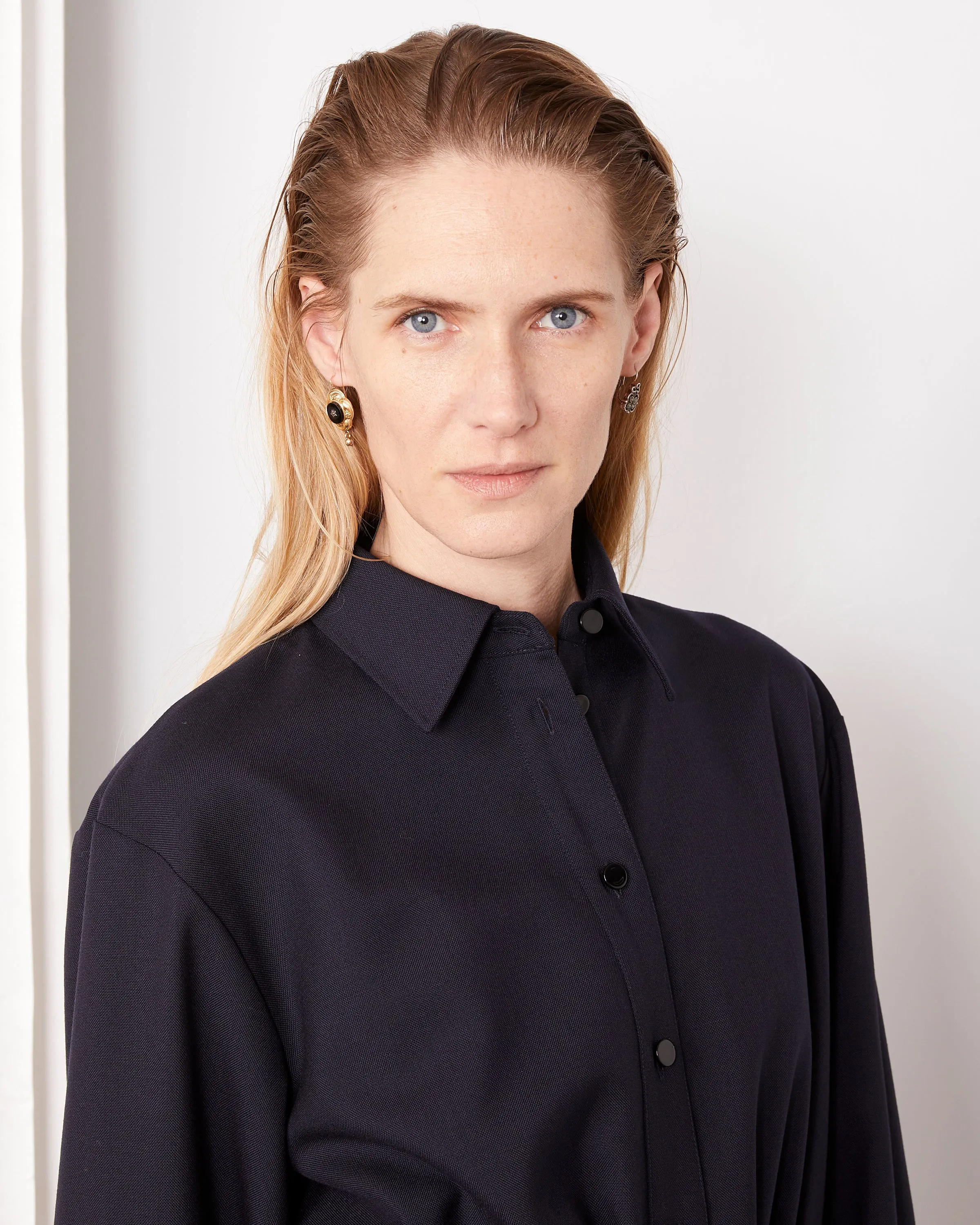 Robe anadea sold by Officine Generale product image thumbnail 5